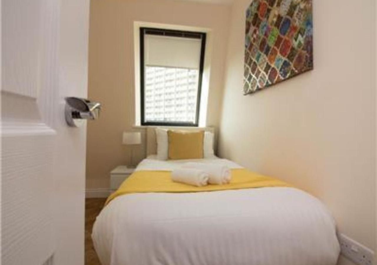 StayZo Serviced Accommodation 16 Premier Lodge view 4