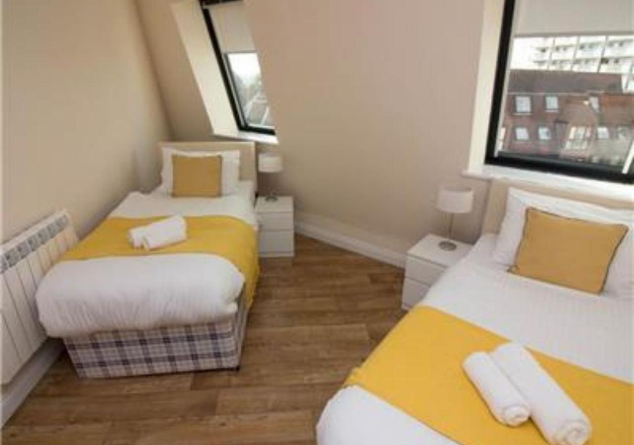 StayZo Serviced Accommodation 16 Premier Lodge view 5