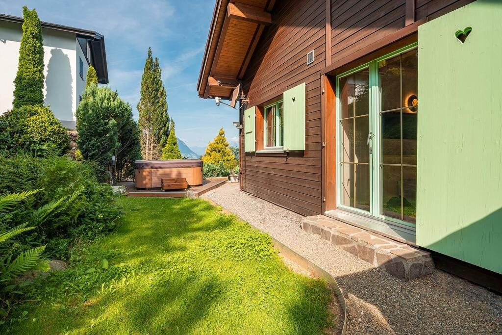 Exklusives Chalet mit traumhafter See- und Bergsicht