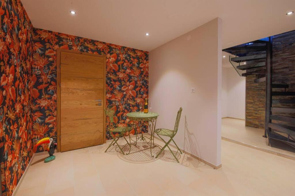 Exklusives Chalet mit traumhafter See- und Bergsicht