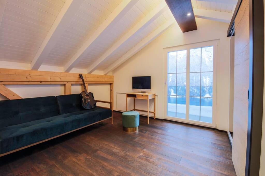 Exklusives Chalet mit traumhafter See- und Bergsicht