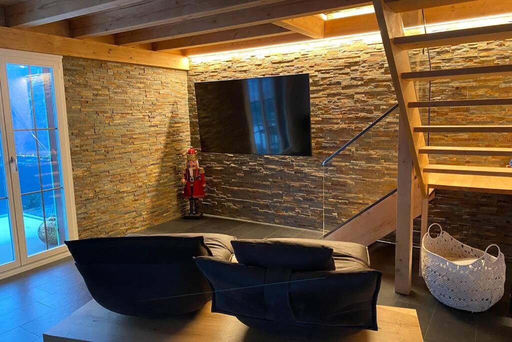 Exklusives Chalet mit traumhafter See- und Bergsicht