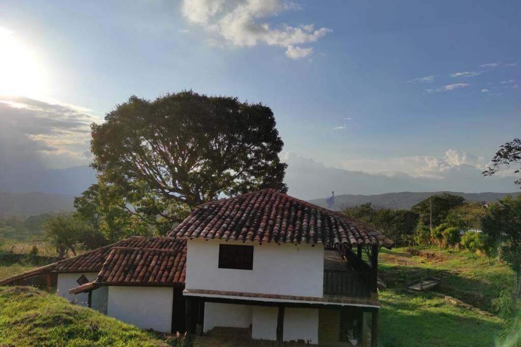 Casa Ceiba de Mirabel-Barichara