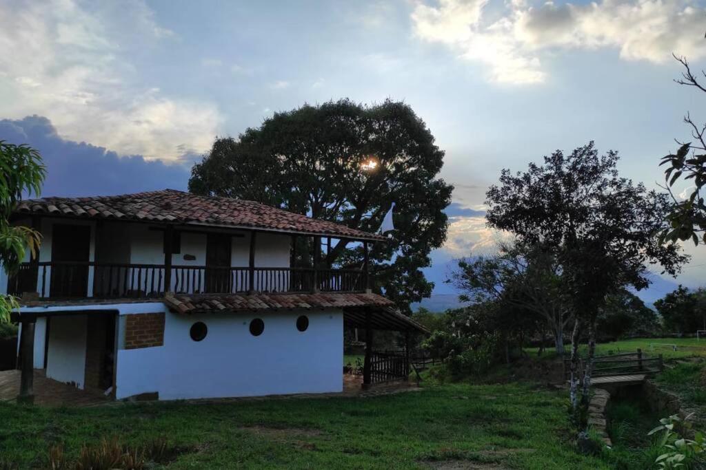 Casa Ceiba de Mirabel-Barichara