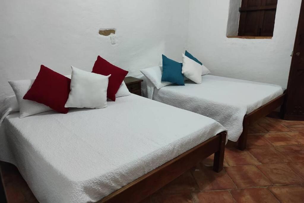 Casa Ceiba de Mirabel-Barichara