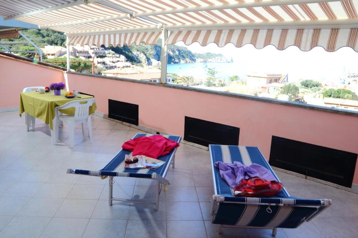 outdoor BBQ area