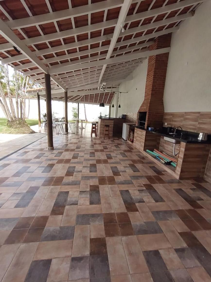 Casa Eventos e Temporada com 4 suites, piscina, churrasqueira, Wi-Fi, Ar Condicionado - Proximo Praia Mar Casado e Pernambuco - Guaruja -