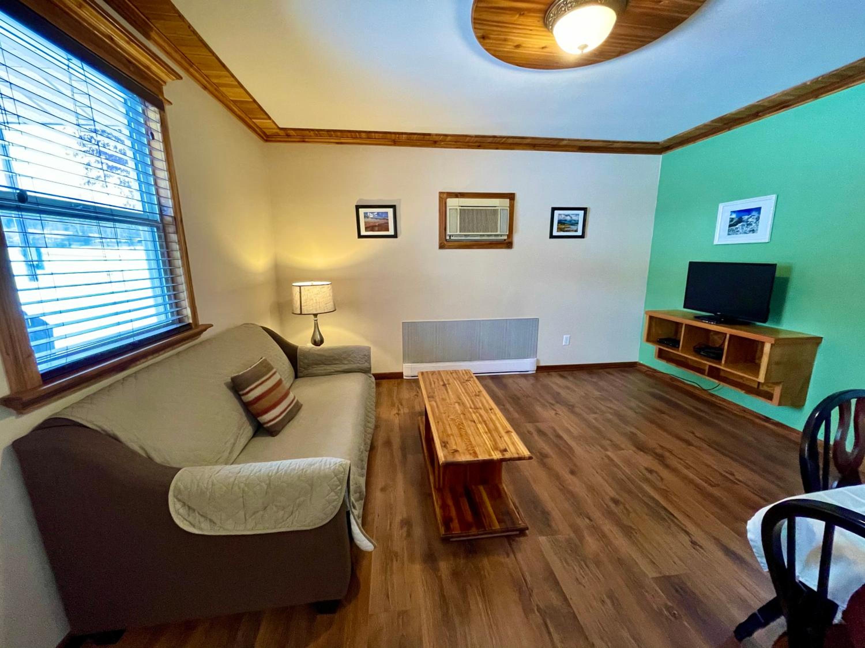 Golden Vacations - Brookside Motel - Property Image 58