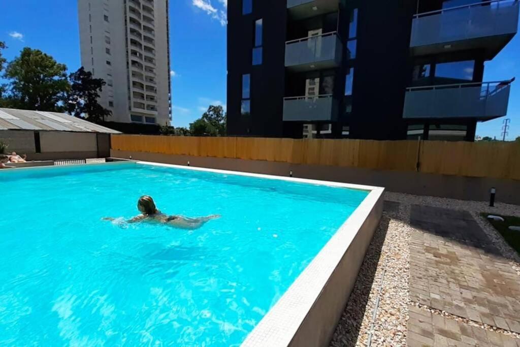 Nuevo Riverside II Ubicado estratégicamente piscina gym laundry cochera