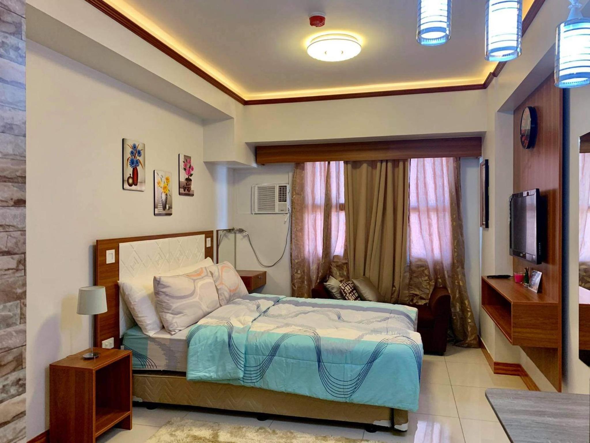 Horizon 101 Studio Units by Felicity