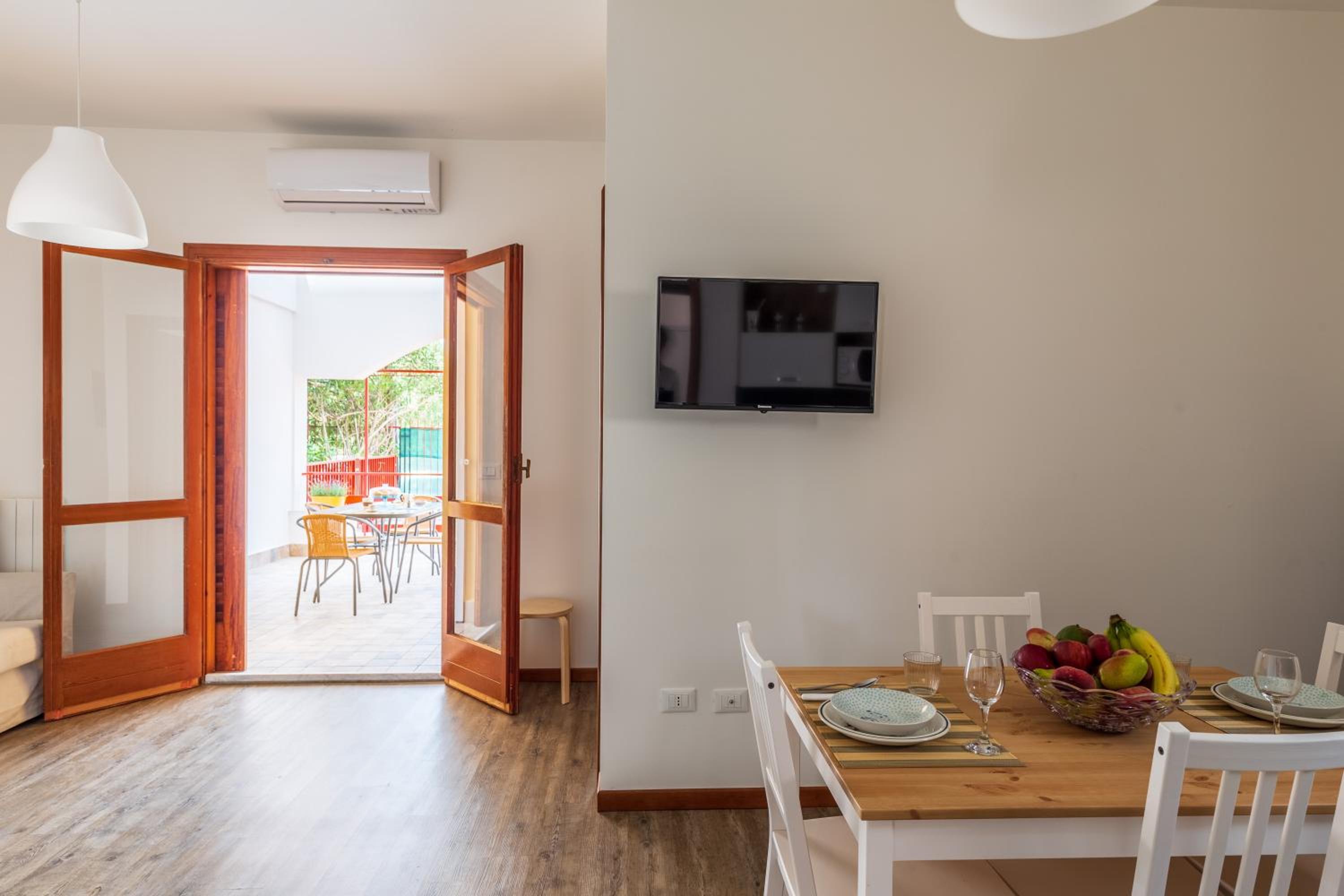 Mondello Sabrina Apartments