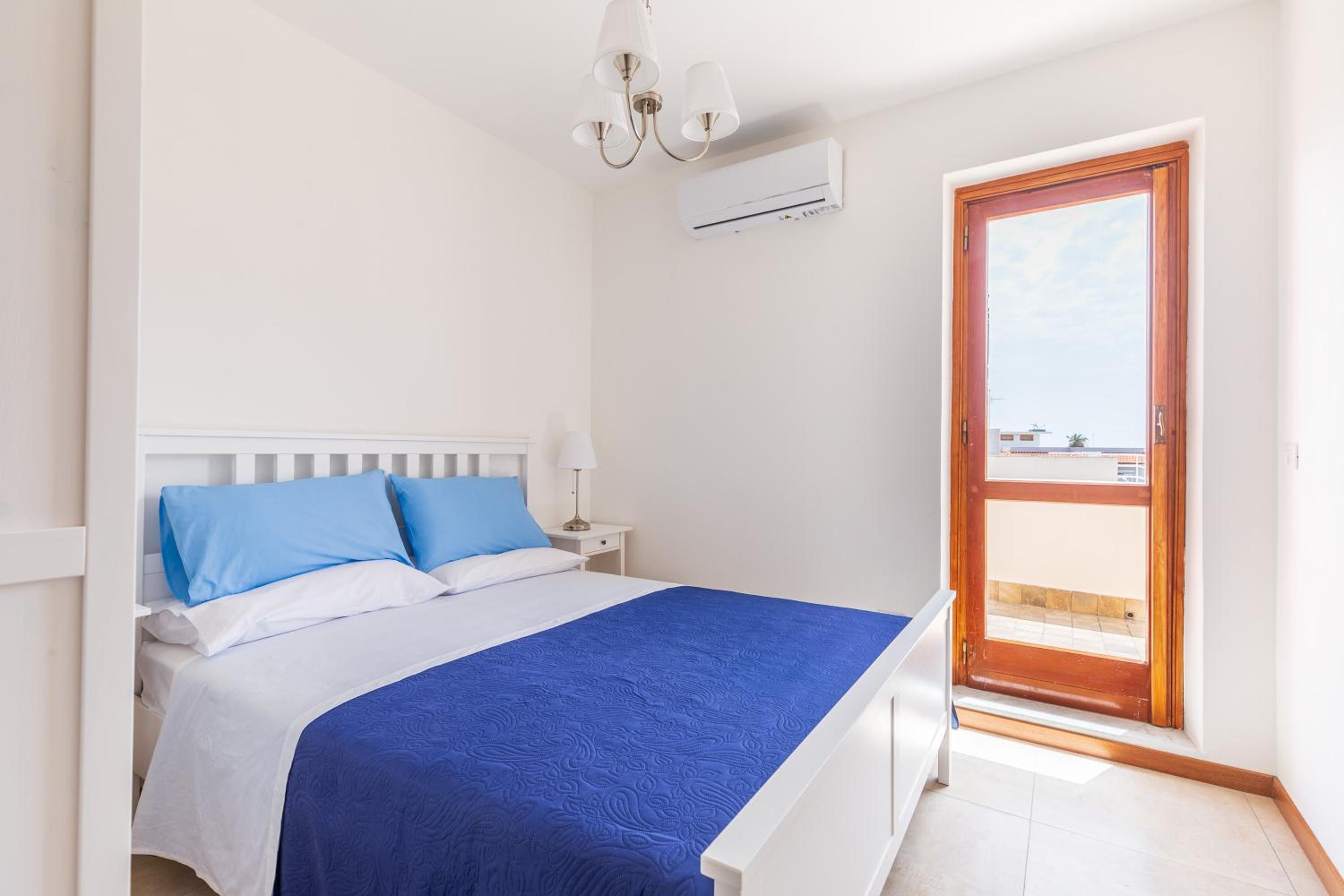 Mondello Sabrina Apartments