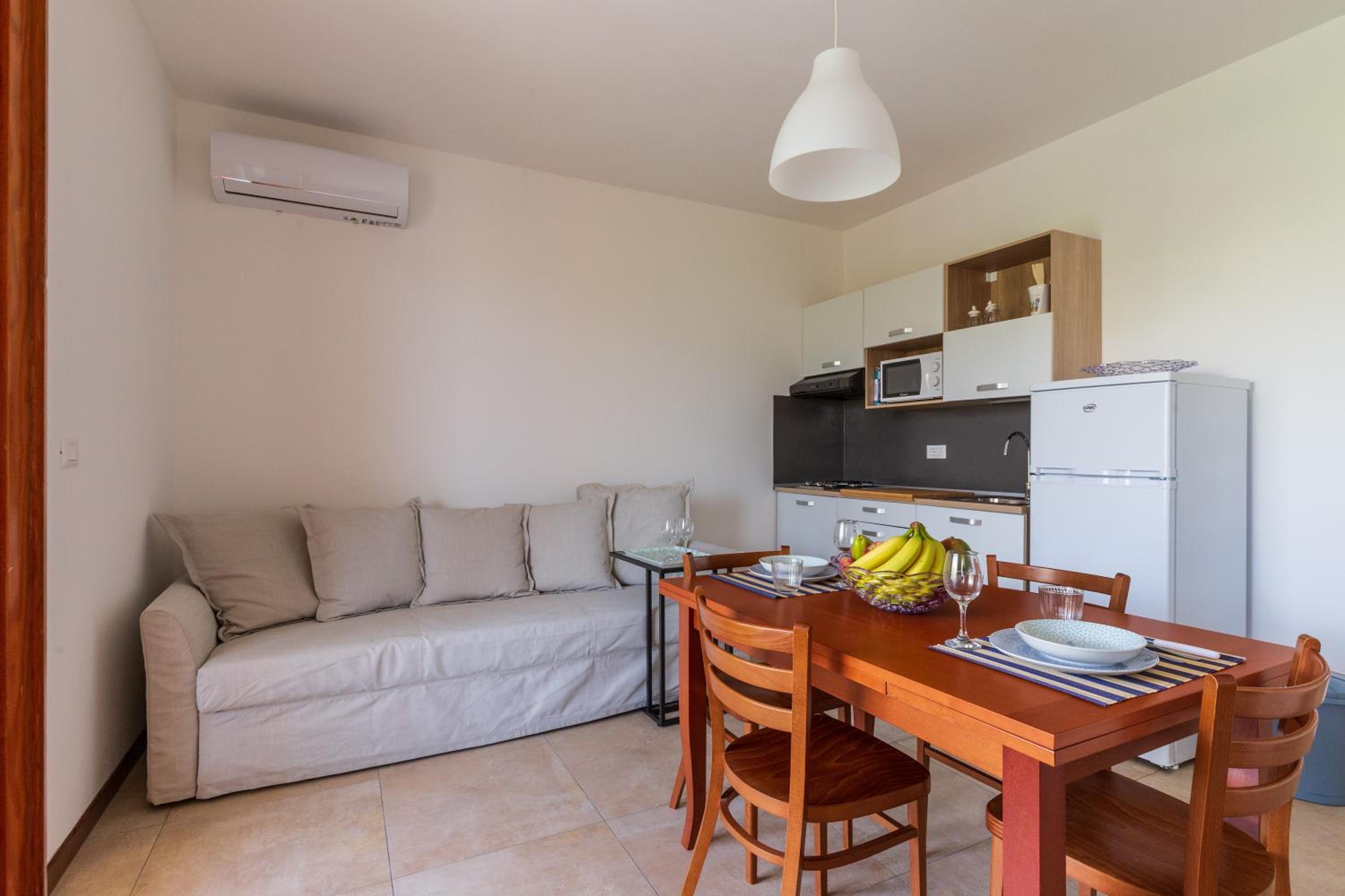 Mondello Sabrina Apartments