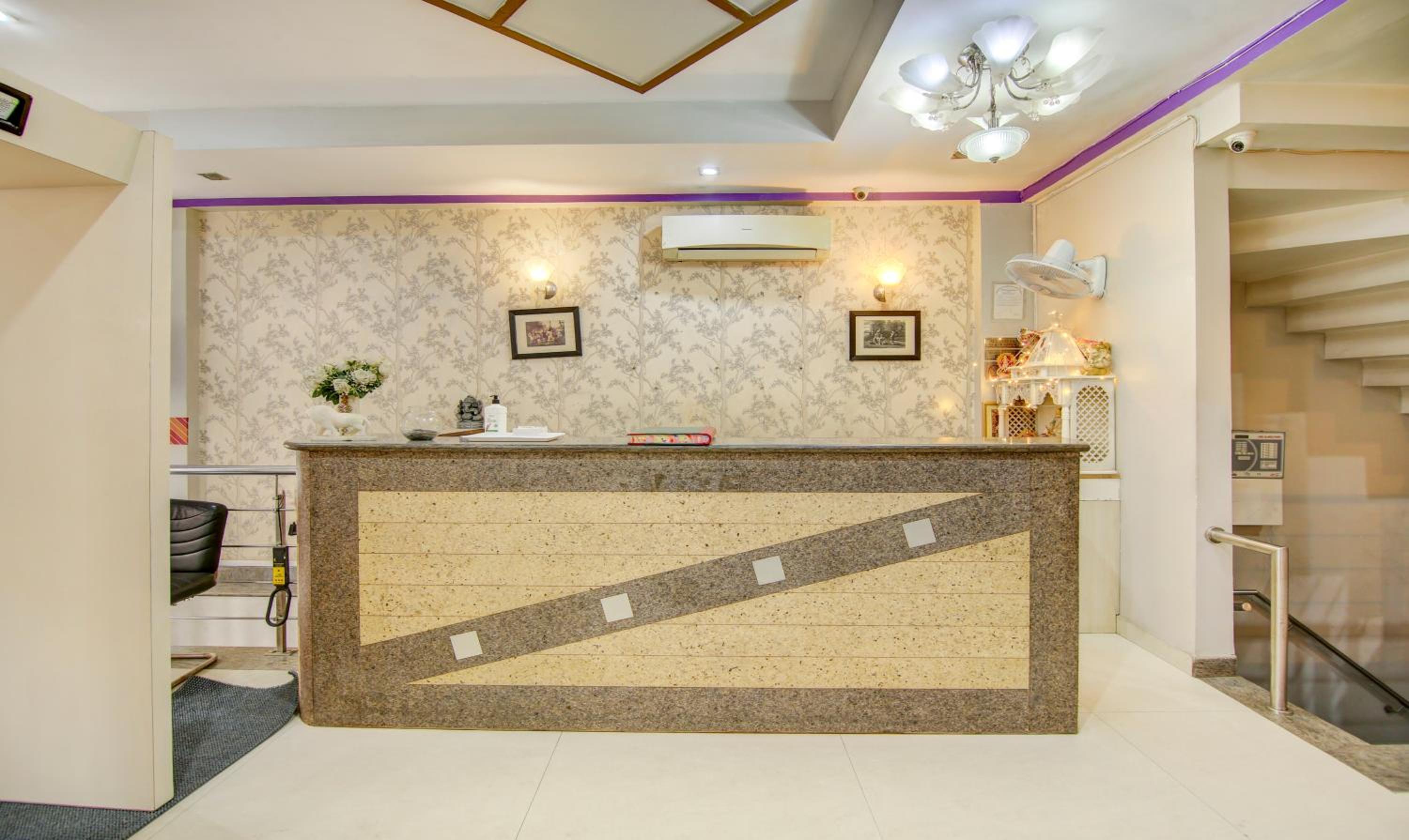 Treebo Rockwell Plaza - Image 2