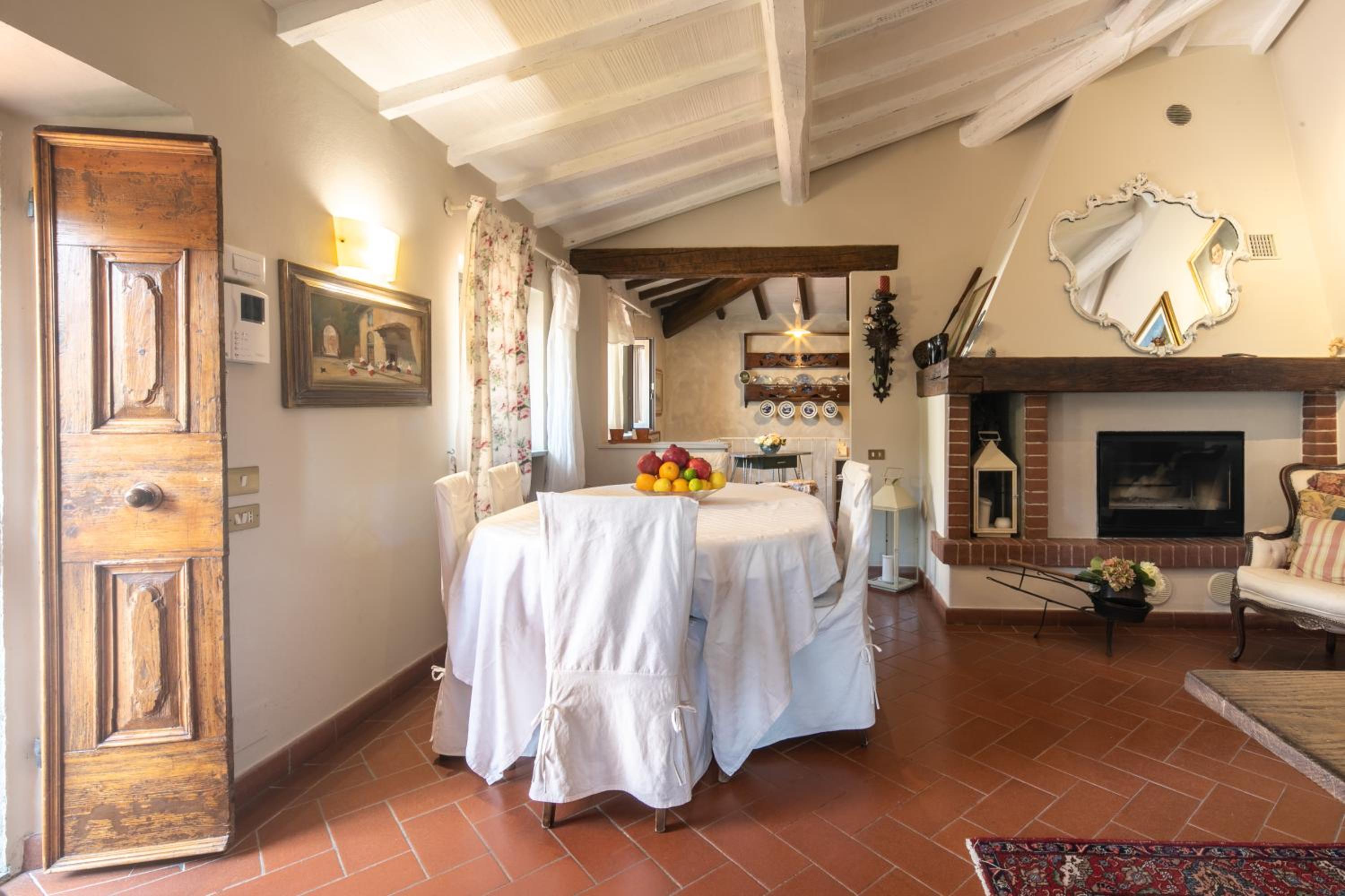 Villa Collesole by Mmega