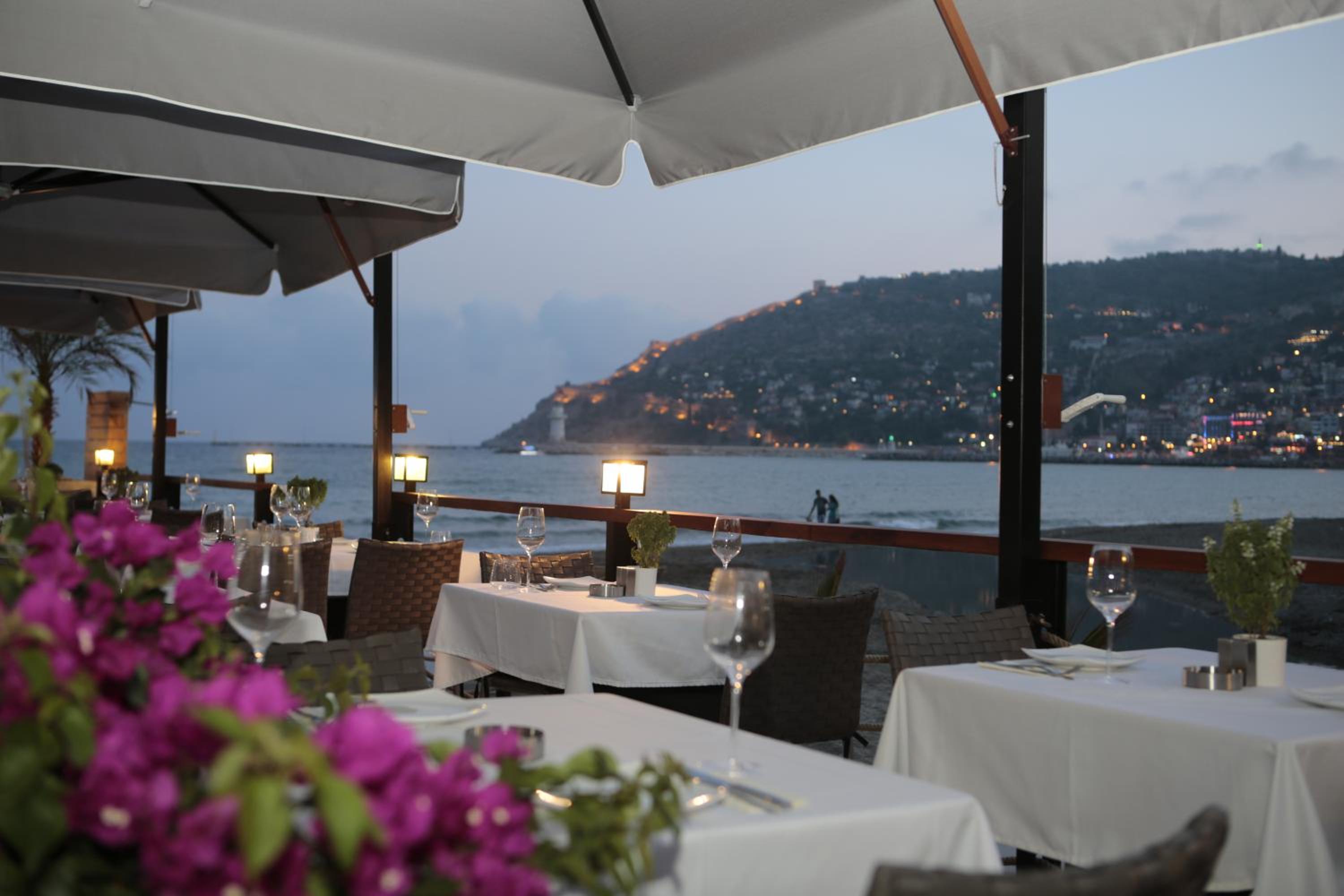 Sun Hotel By En Vie Beach - Image 20