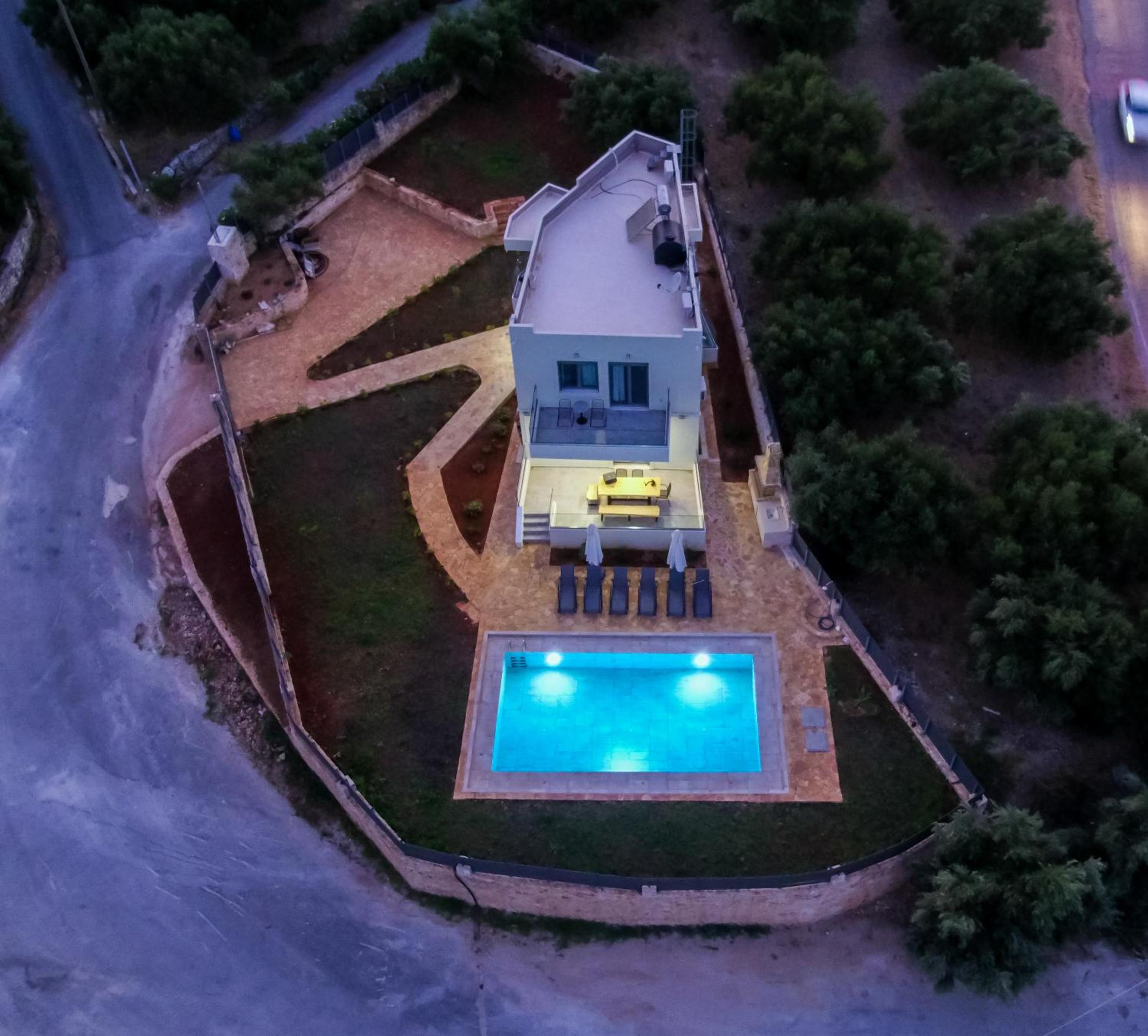 Horizon Villa Almyrida view 5
