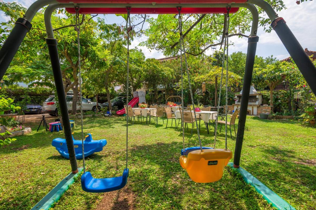 children's play area
