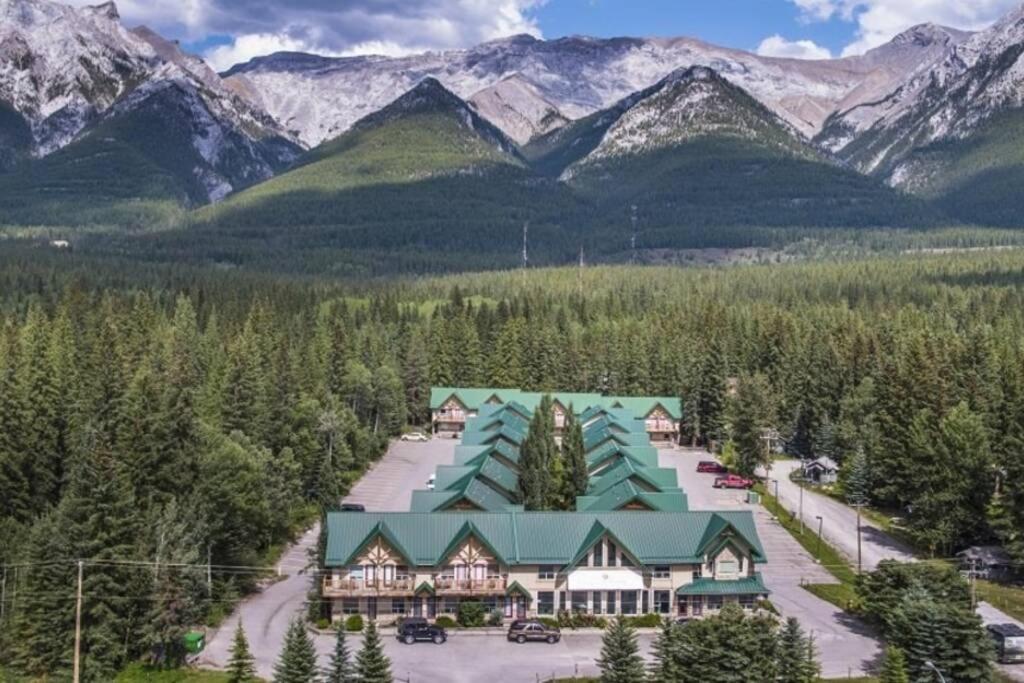 MountainView -PrivateChalet Sleep7- 5min to DT Vacation Home