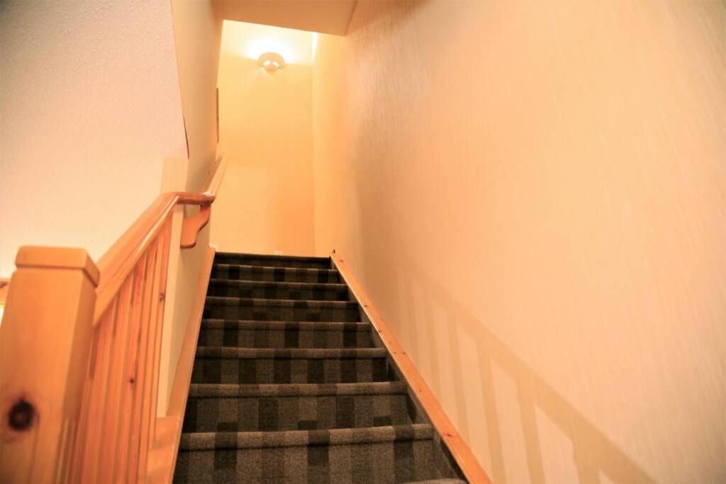MountainView -PrivateChalet Sleep7- 5min to DT Vacation Home