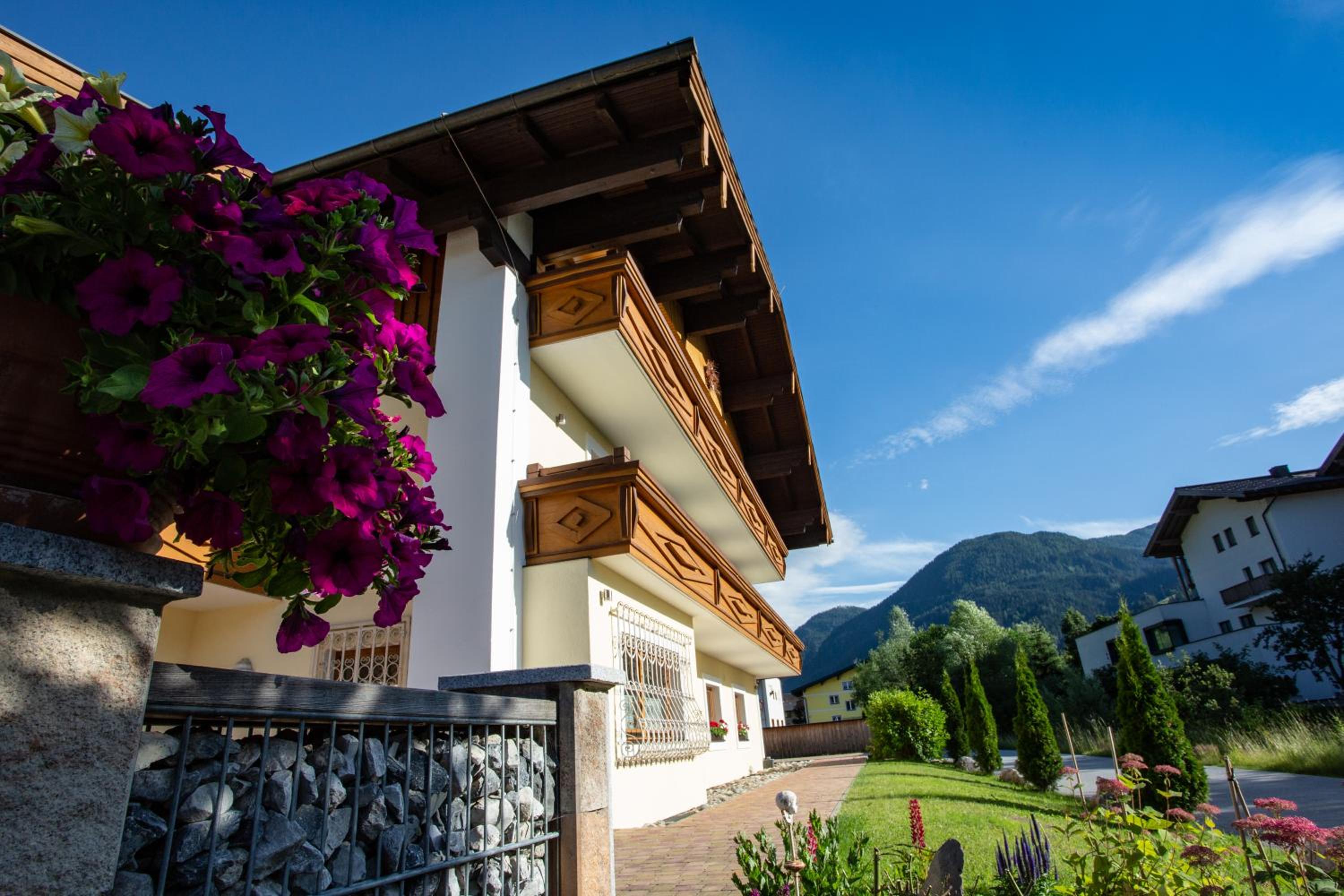 Stangl Appartements view 2