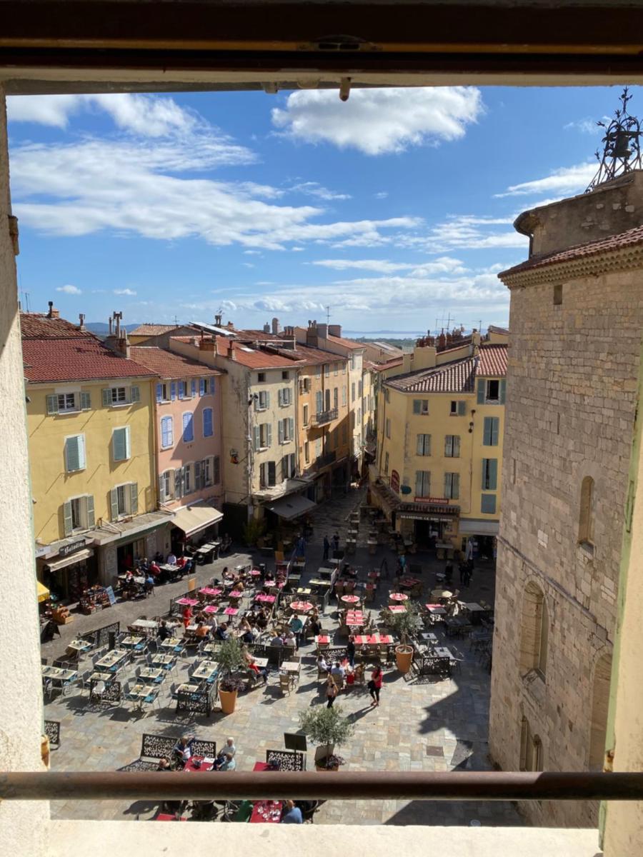 Studios des Templiers view 2