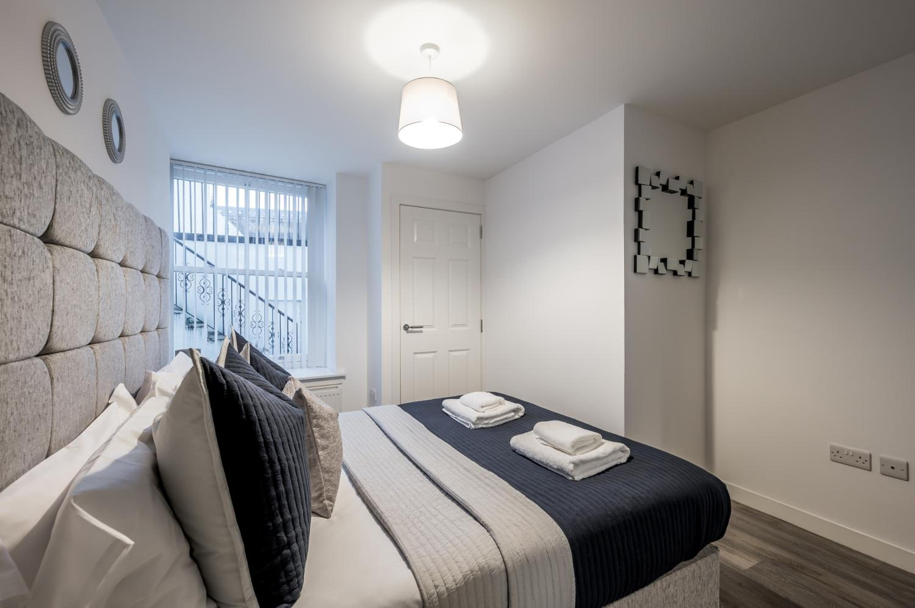Casa Fresa - King Street Apartments