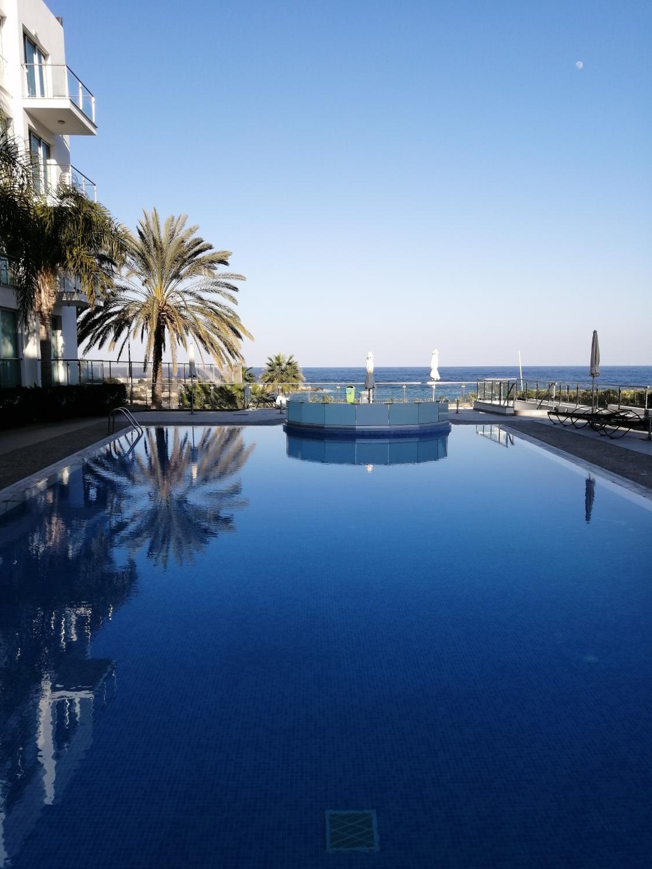 Coralli Superior Seaview view 3