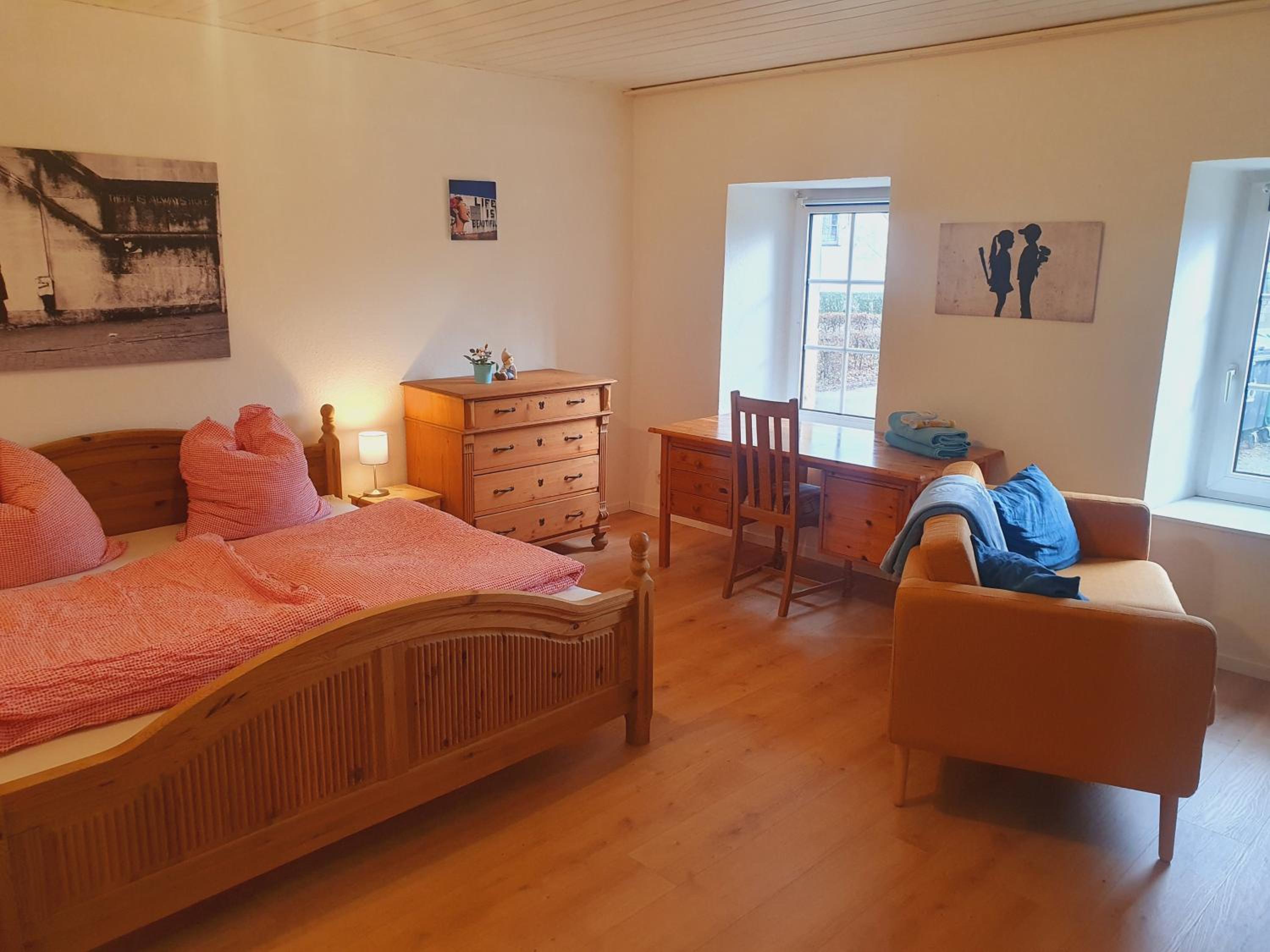 Photo 48