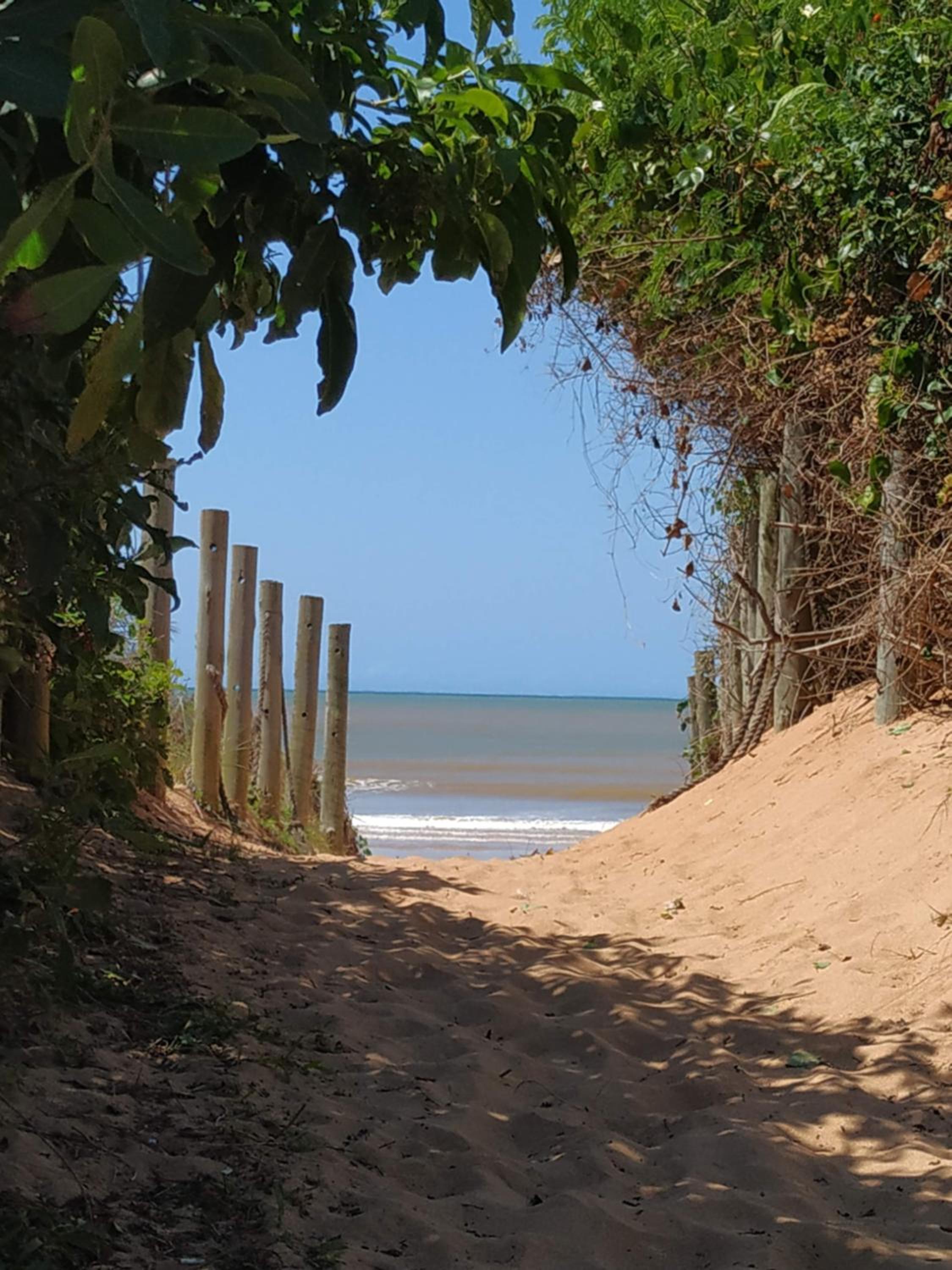 Quintal do ContĂȘiner - SuĂte Mar e SuĂte Terra