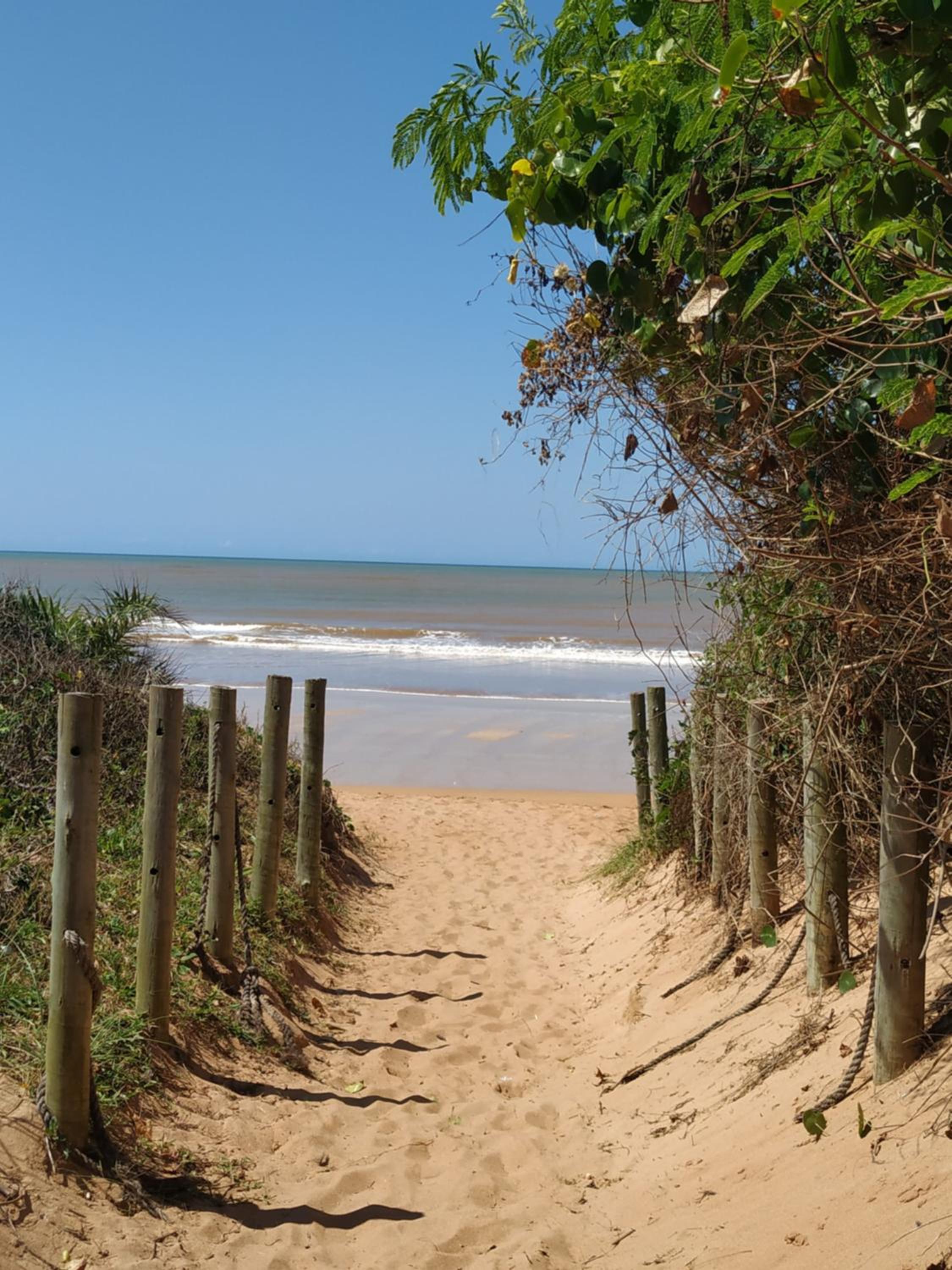 Quintal do ContĂȘiner - SuĂte Mar e SuĂte Terra