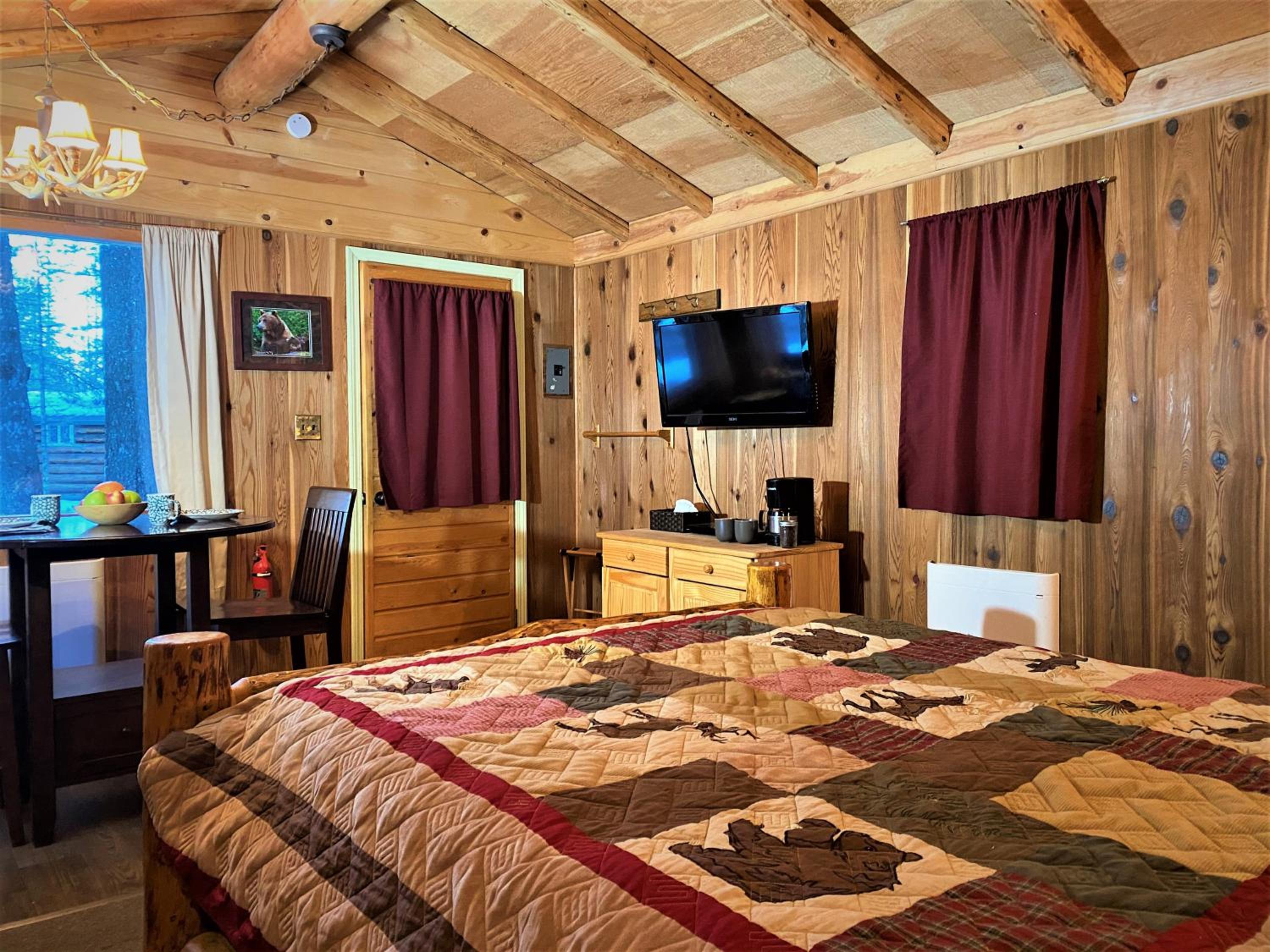 Alaska Creekside Cabins in Seward