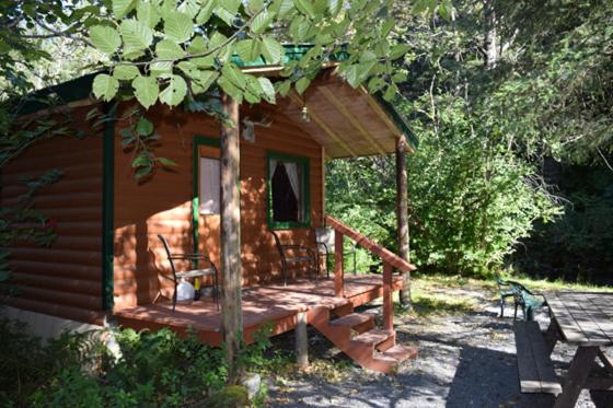 Alaska Creekside Cabins in Seward