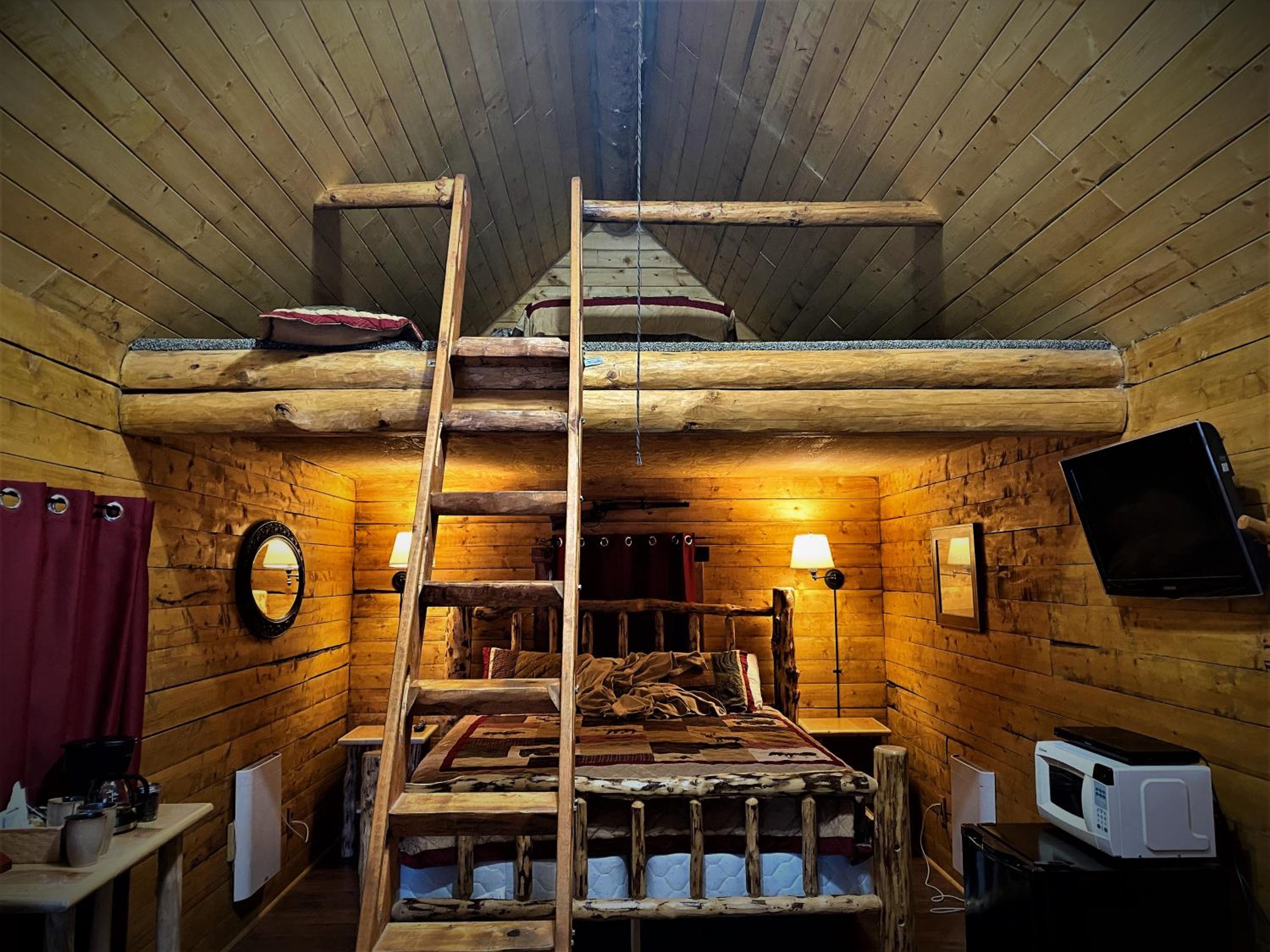 Alaska Creekside Cabins in Seward