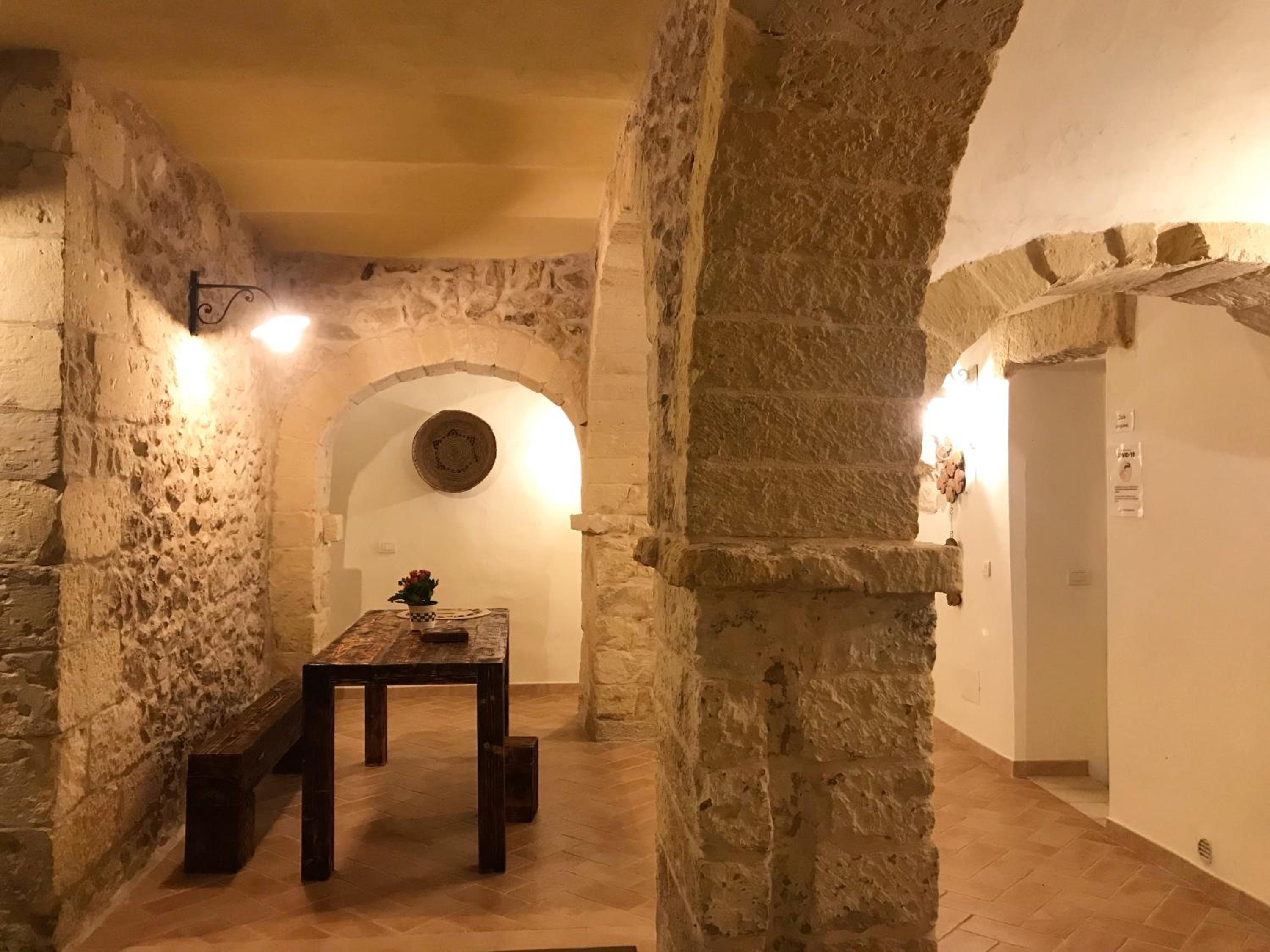 Domo Antiga Guest Rooms photo 3