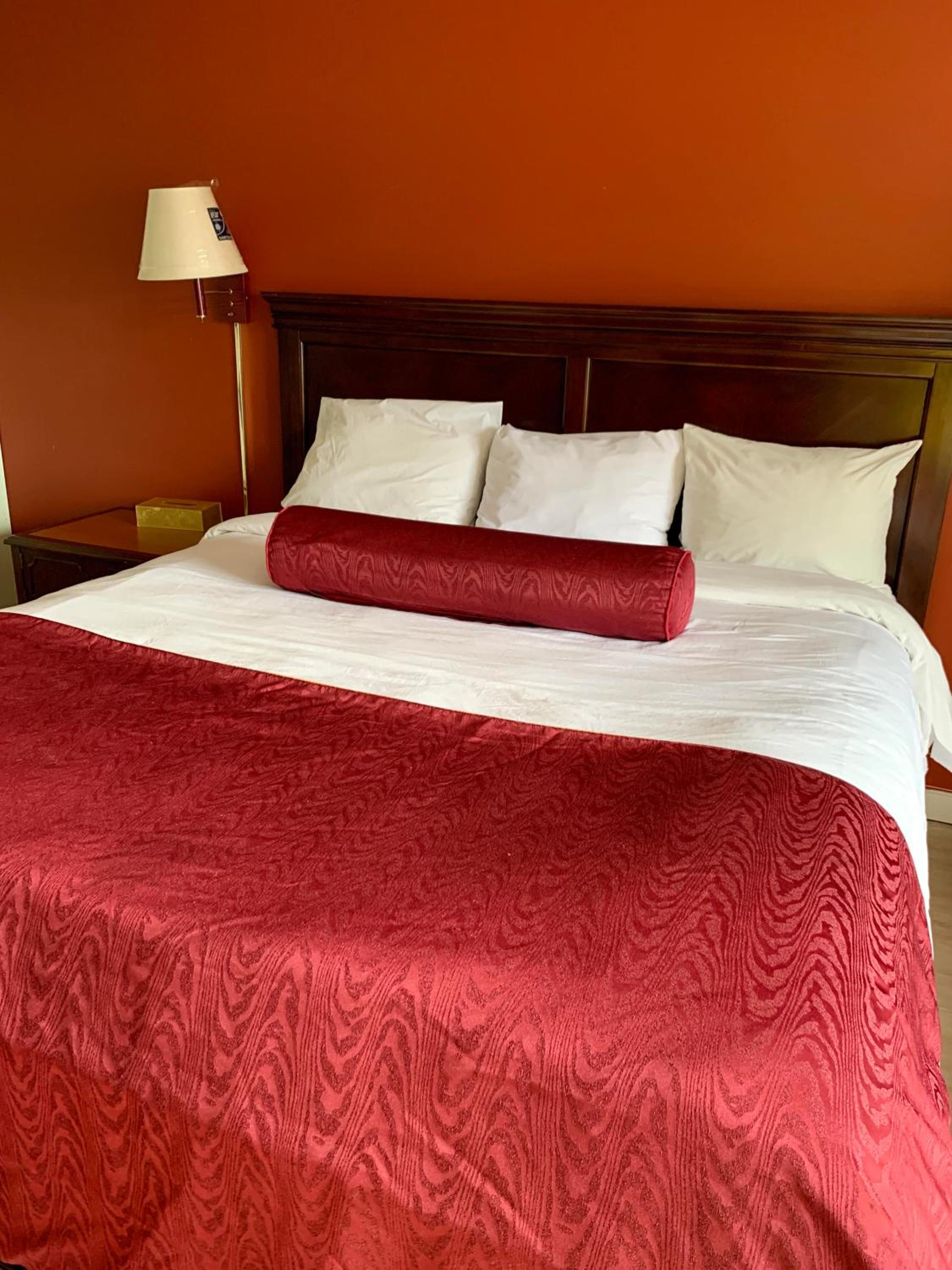 Inn The Mountains, an Ascend Collection Hotel