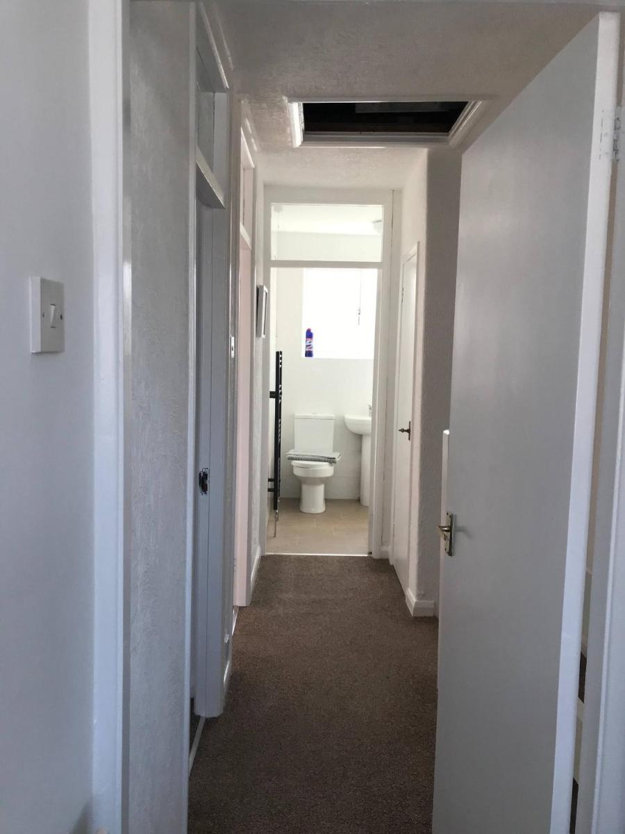 Diana House - Great location view 4