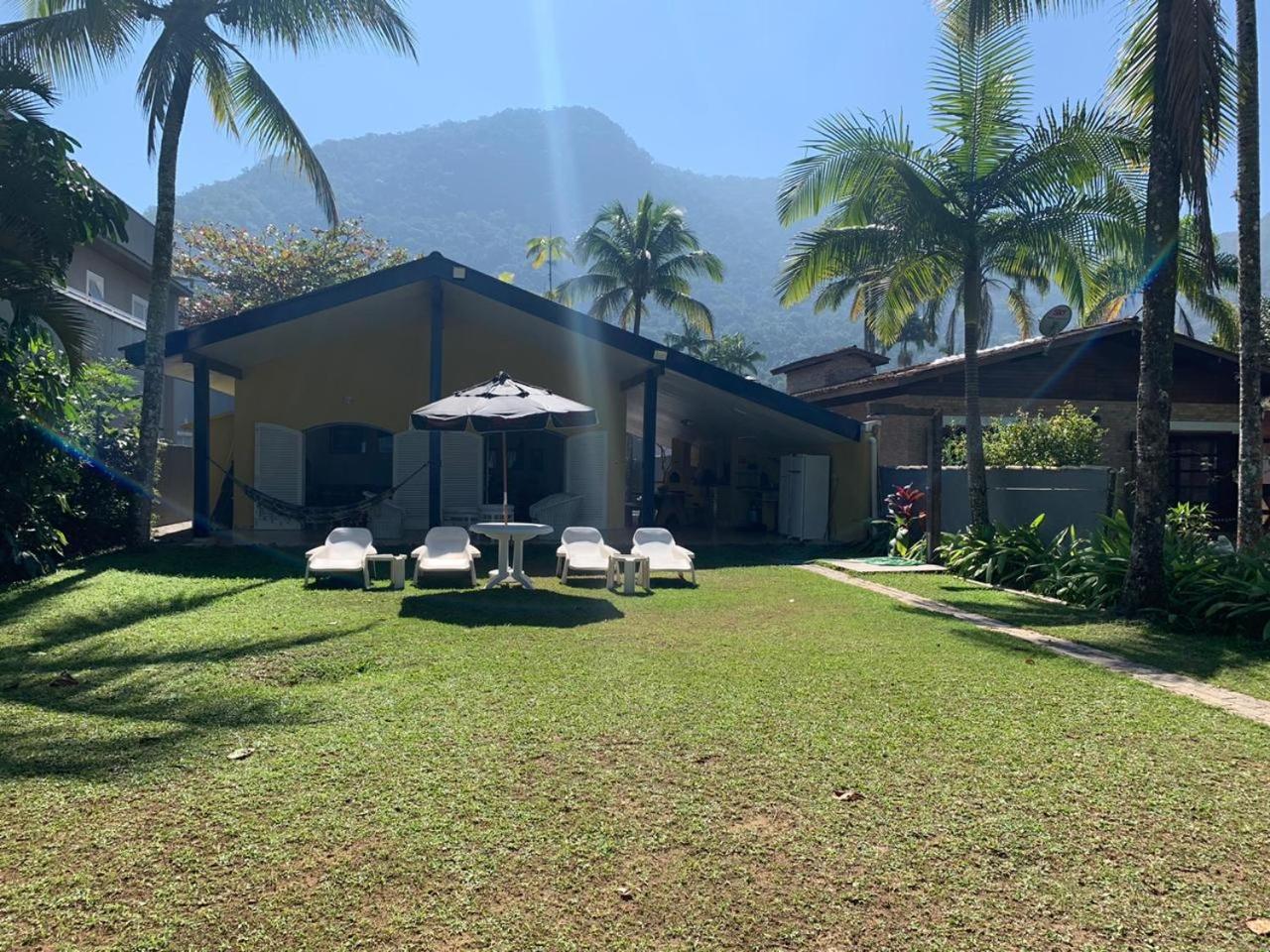 Casa pé na areia - Praia do Lázaro