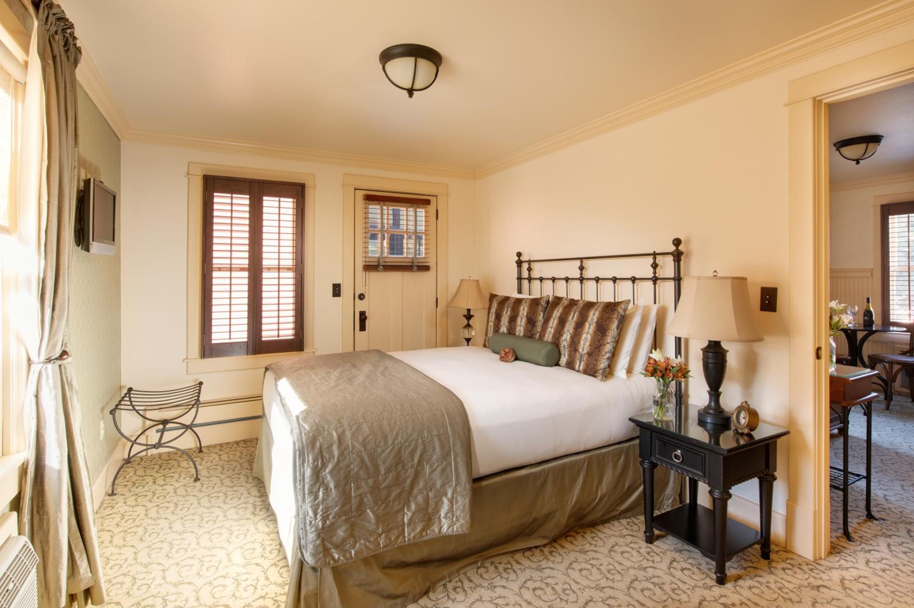 Chamberlin Inn