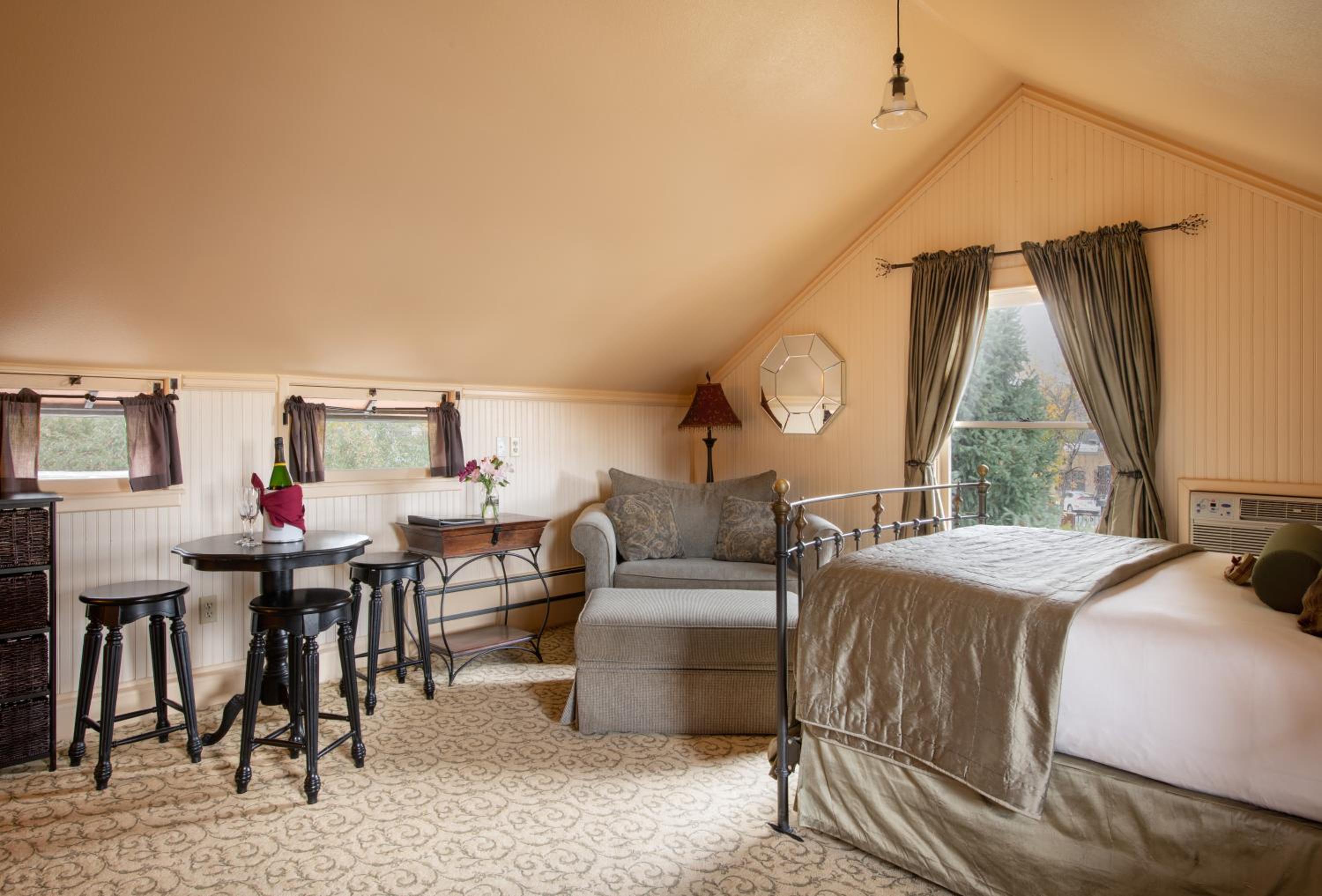 Chamberlin Inn