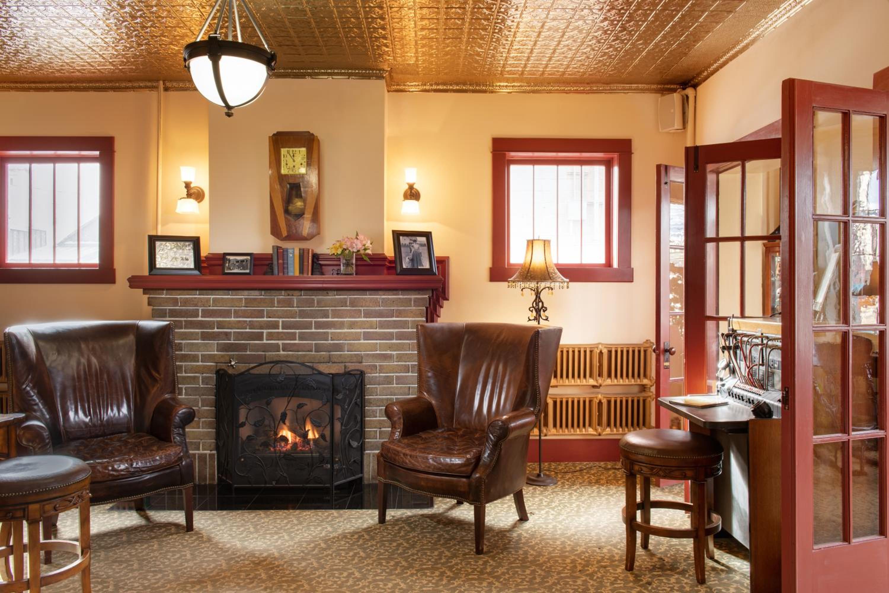 Chamberlin Inn