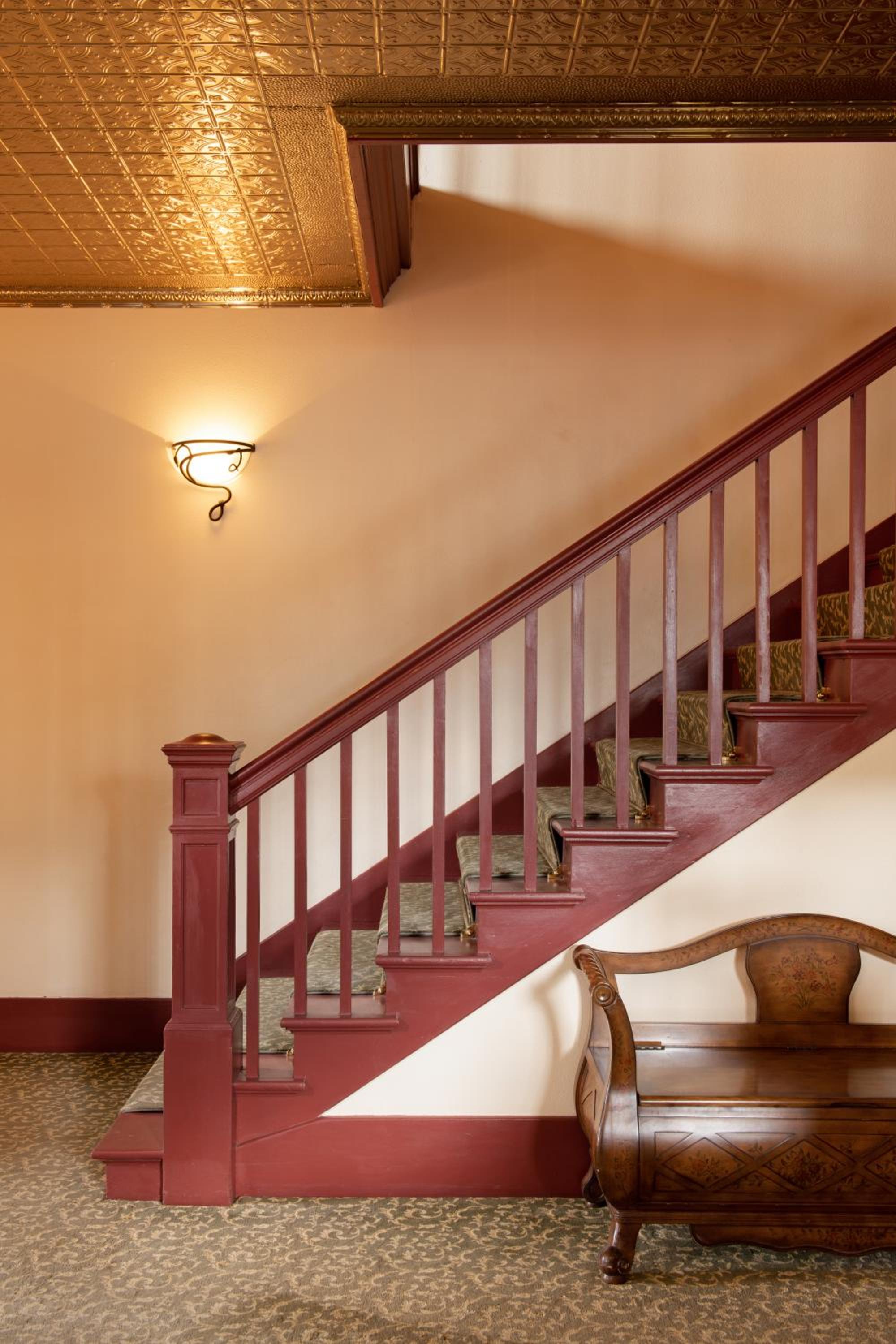 Chamberlin Inn
