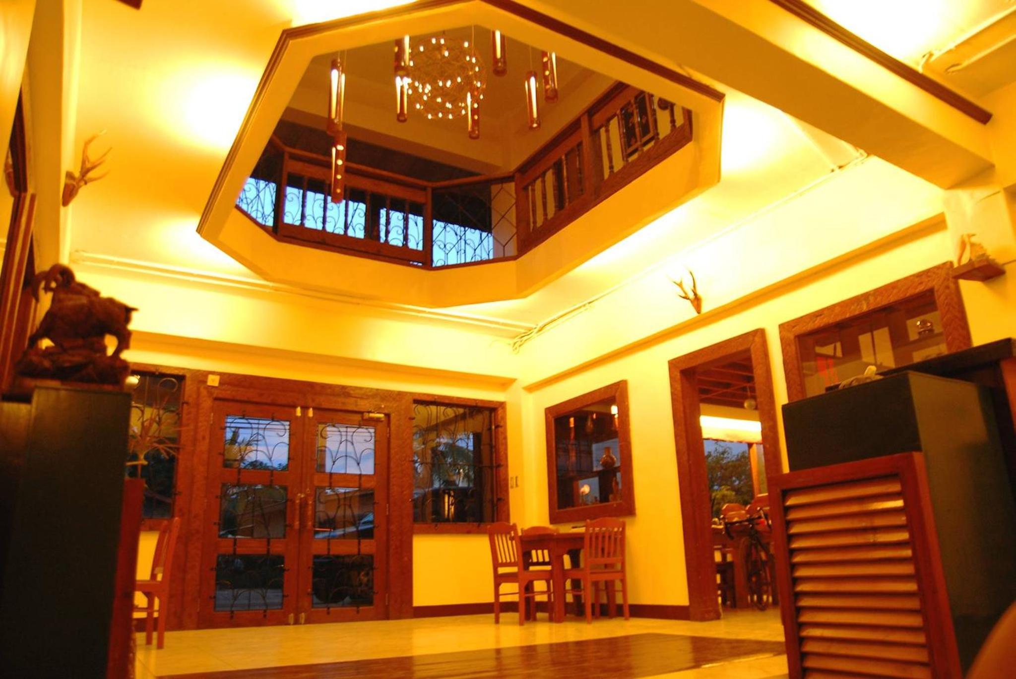 Centro Mactan Suites view 3