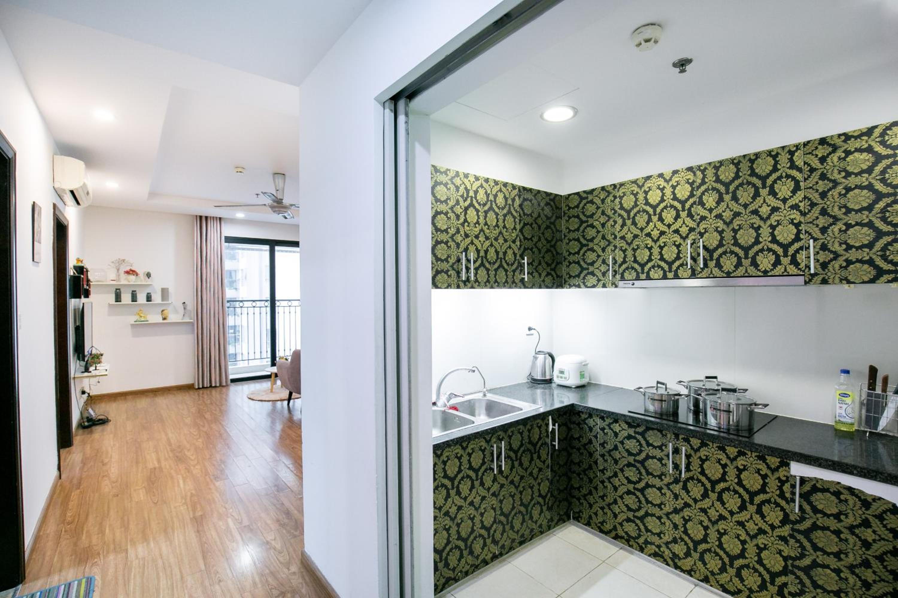 BOM HOMES- VINHOMES TIMES CITY- 2BR-LUXURY APt