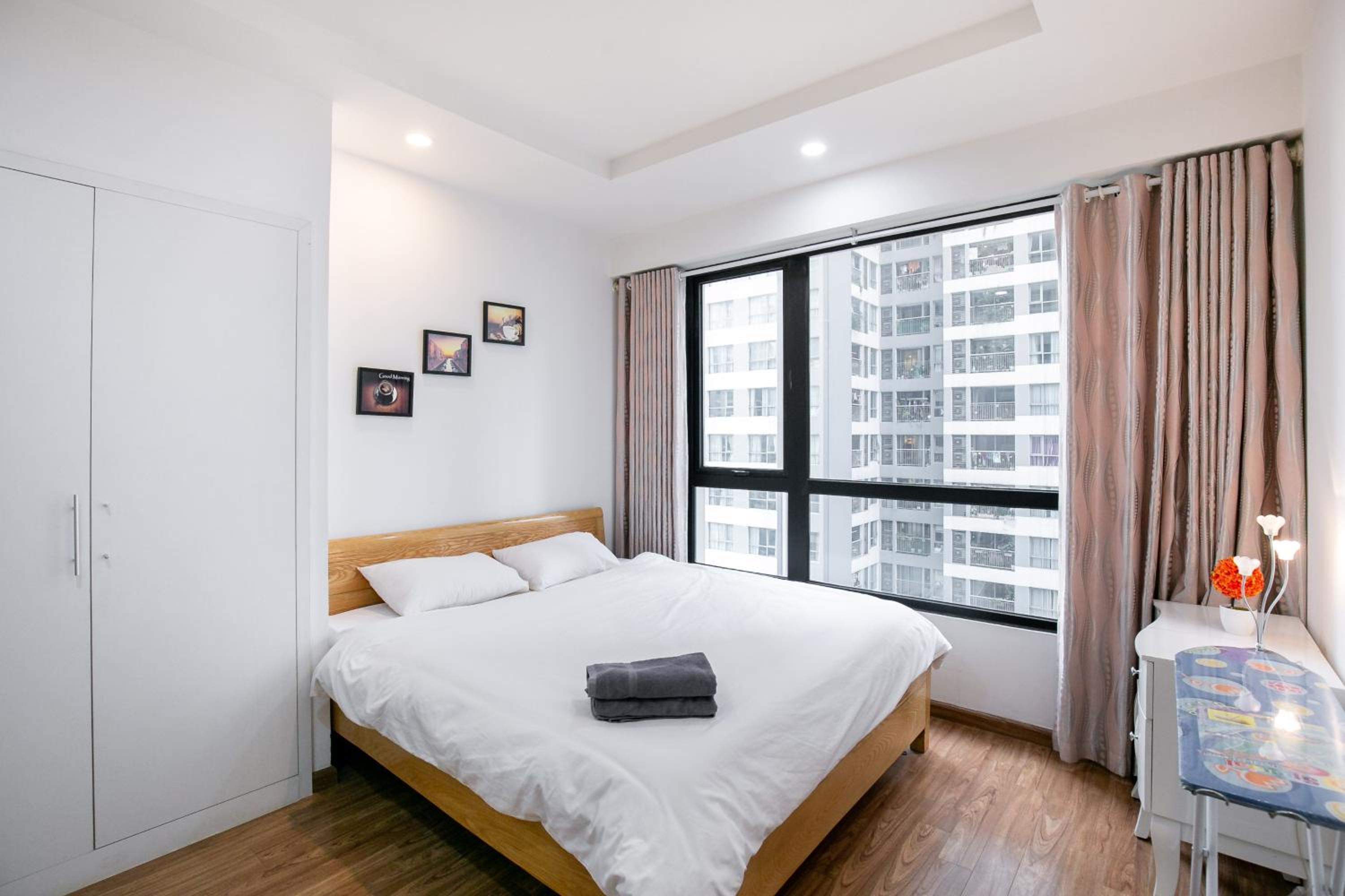 BOM HOMES- VINHOMES TIMES CITY- 2BR-LUXURY APt