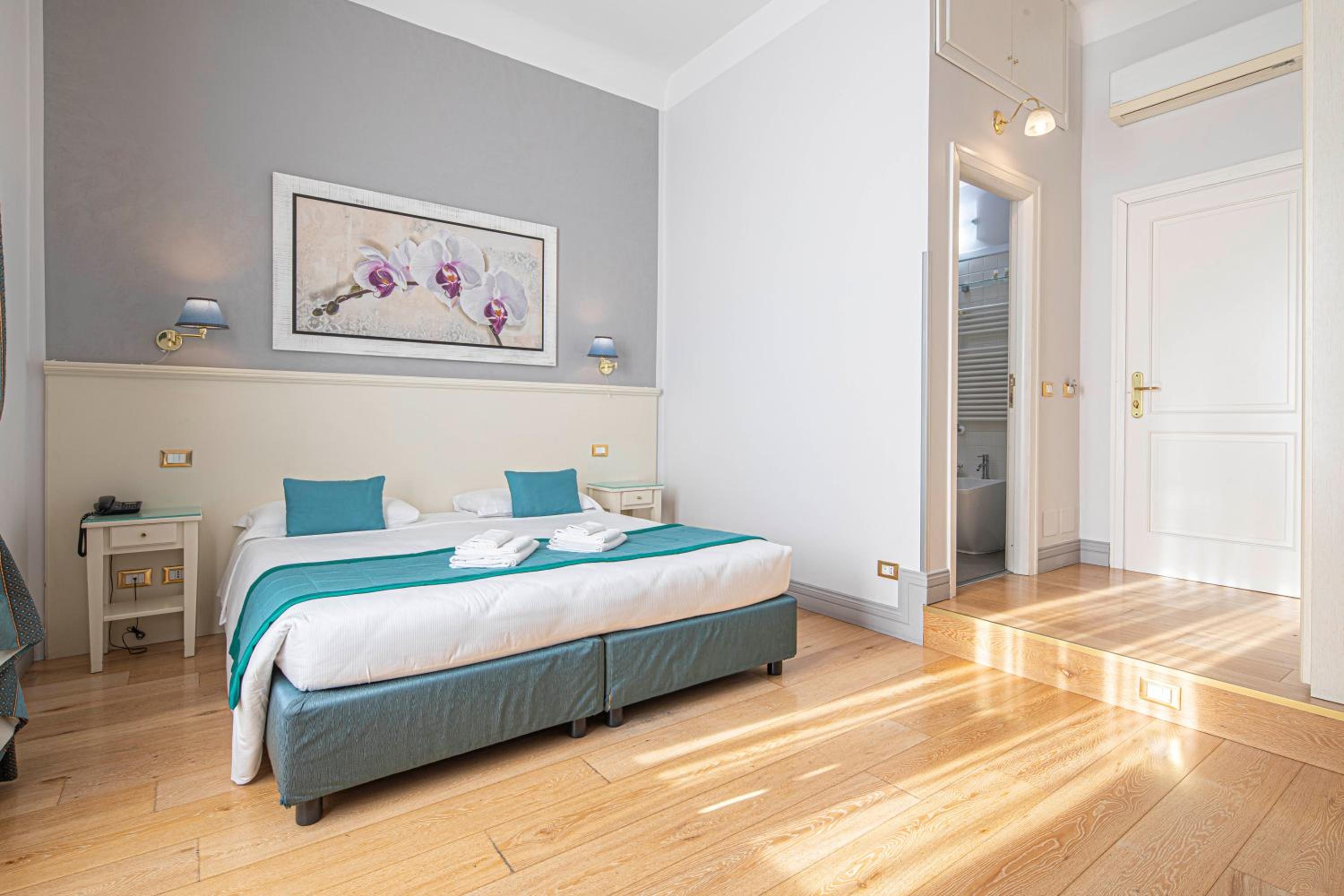 Suite Castrense en Rome — hotel room