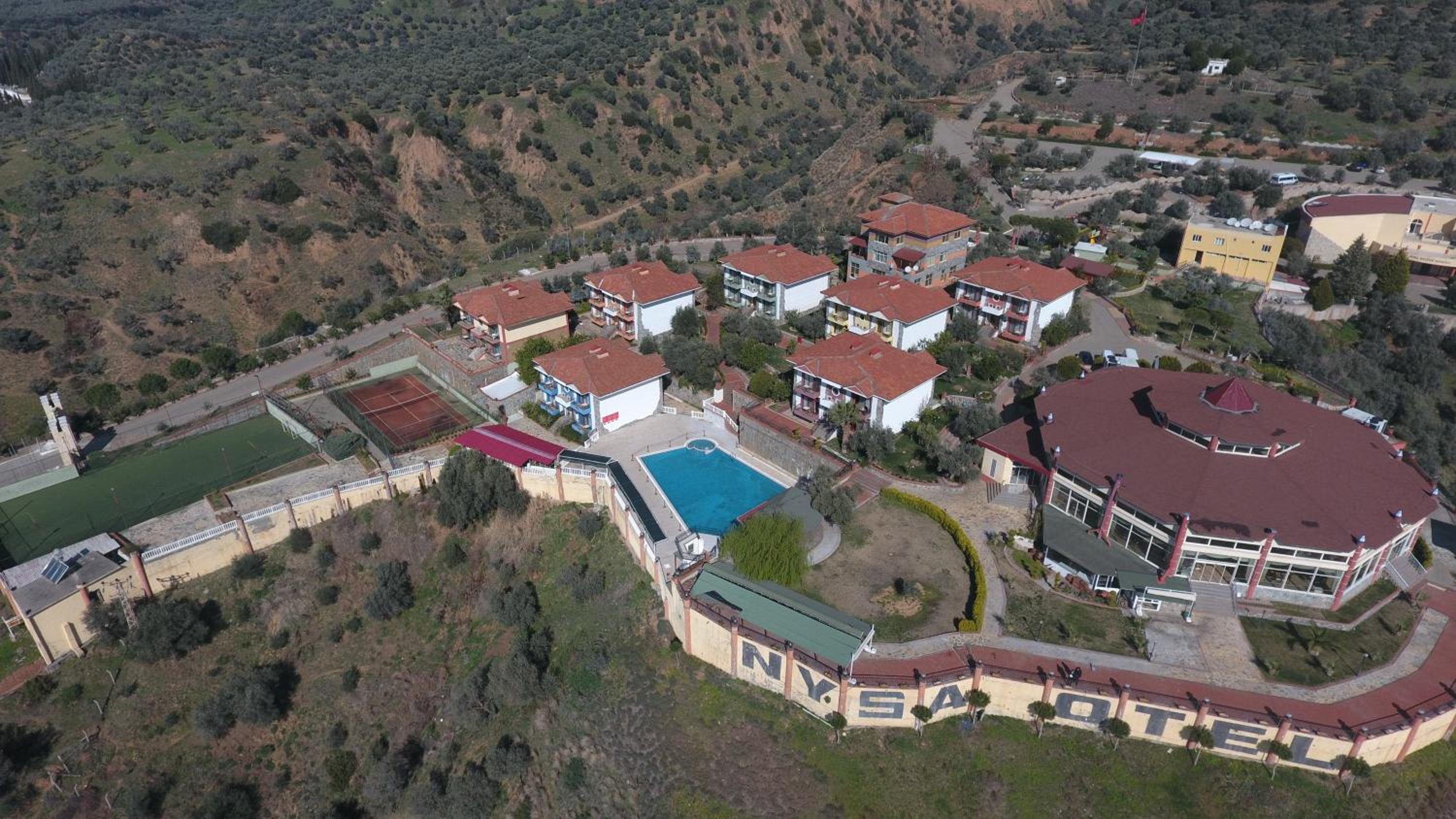 Hotel Nysa Hotel - Image 1