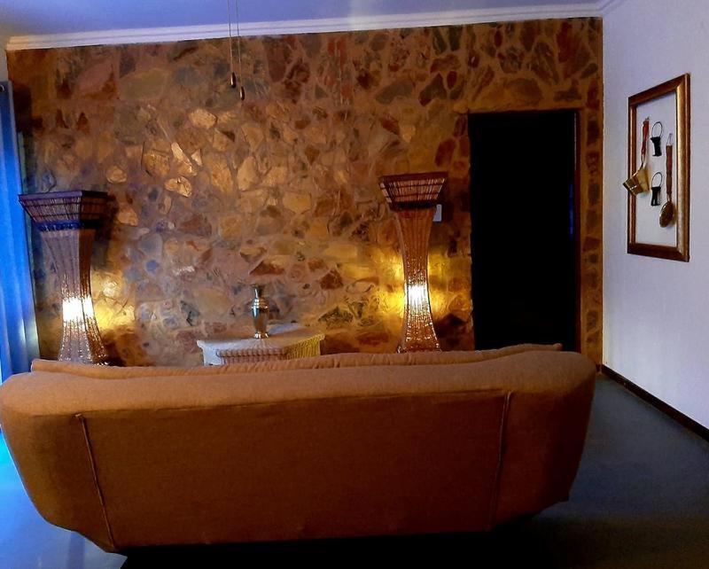 Rocky Hollow Lodge