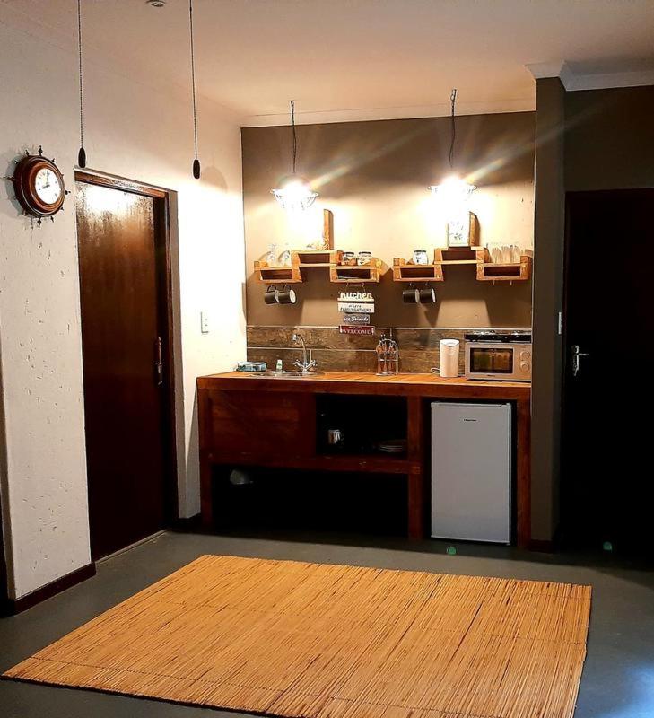 Rocky Hollow Lodge
