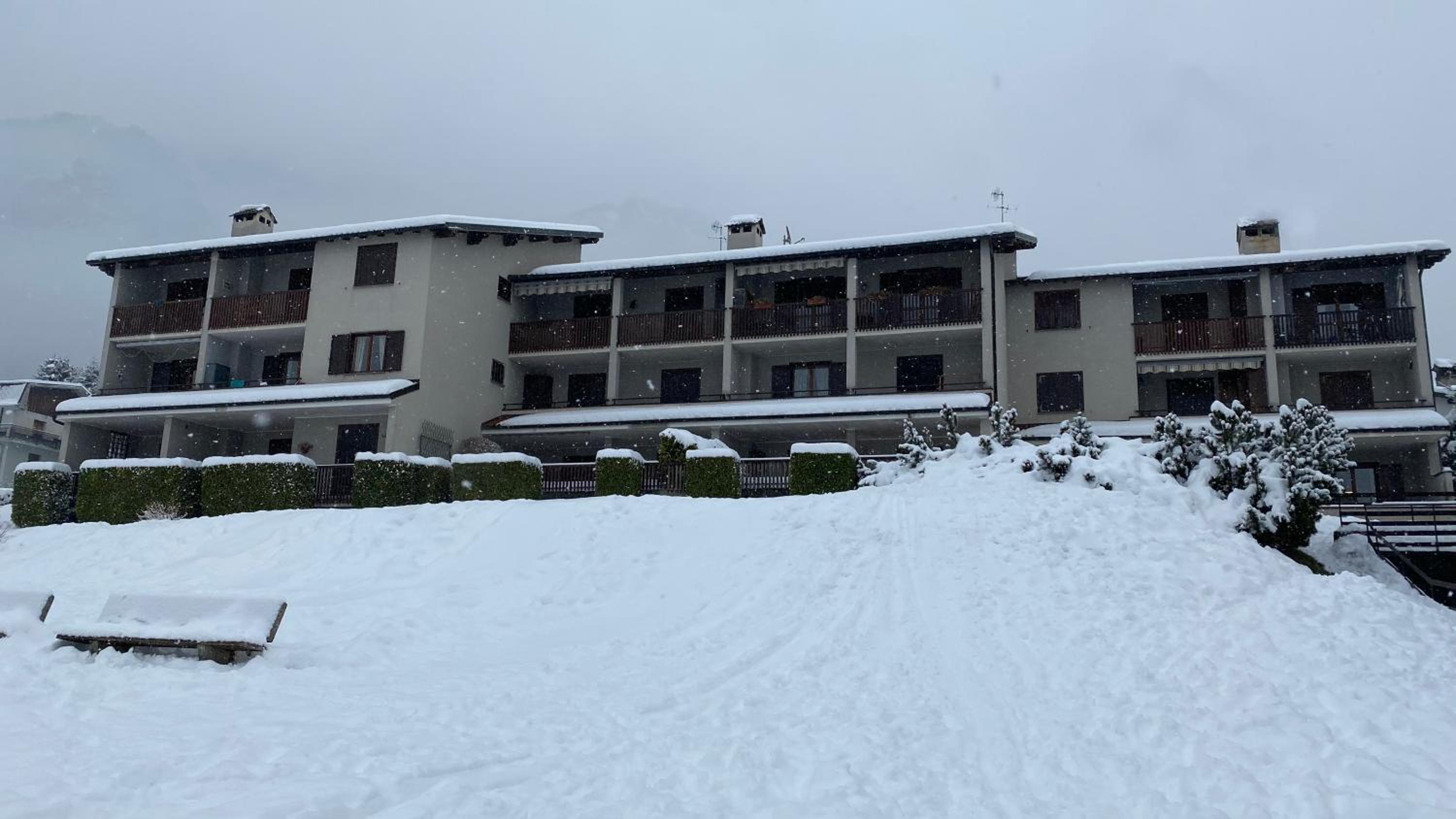 Cozy Apartment Barzio view 3
